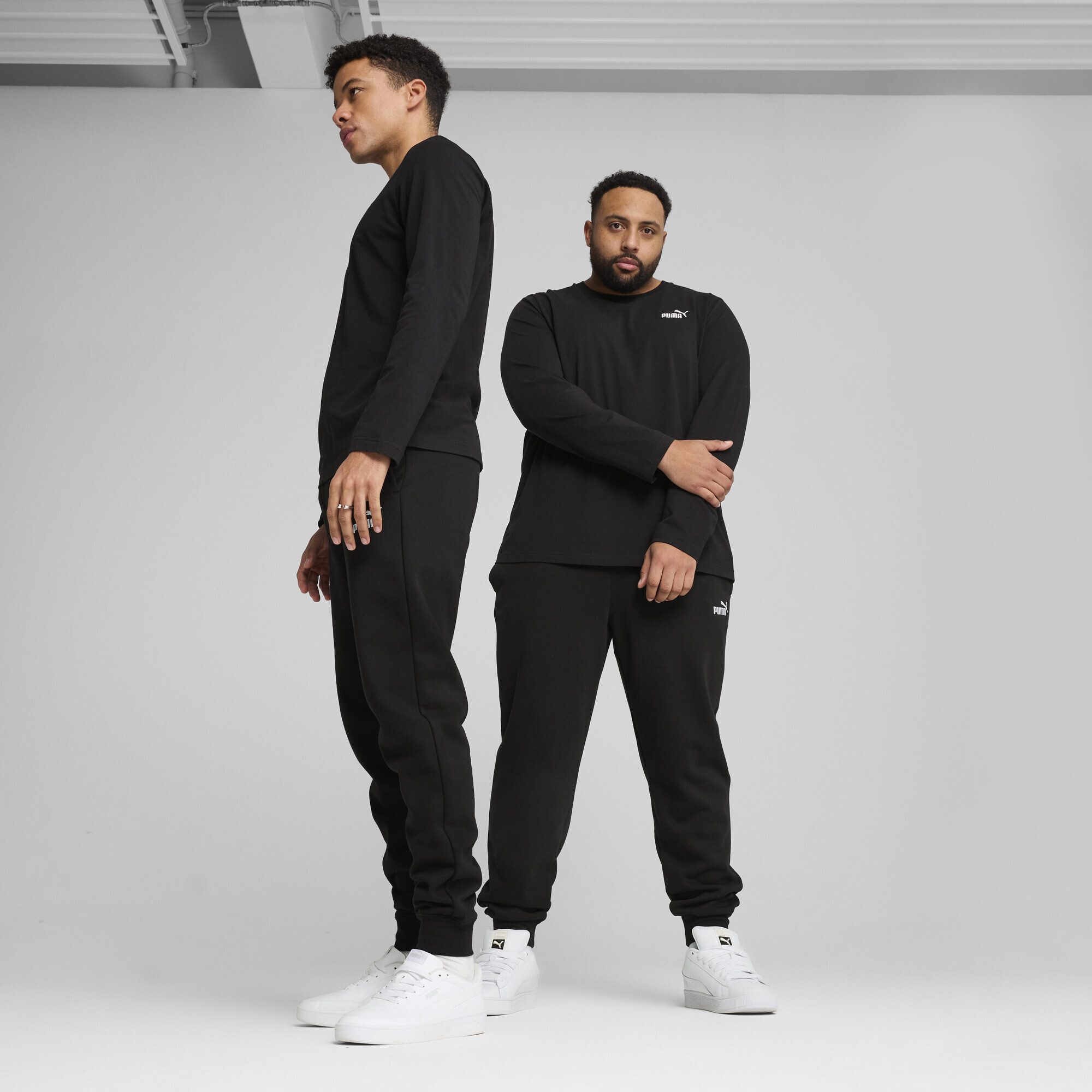 PUMA Sporthose Essentials No. 1 Logo Slim Jogginghose Herren günstig online kaufen