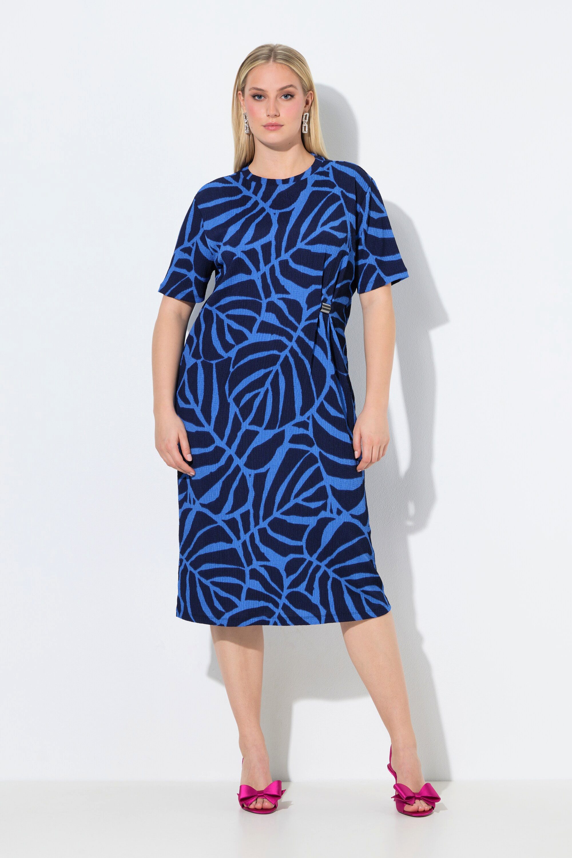 Midikleid Midikleid Blätter Oversized Rundhals Halbarm