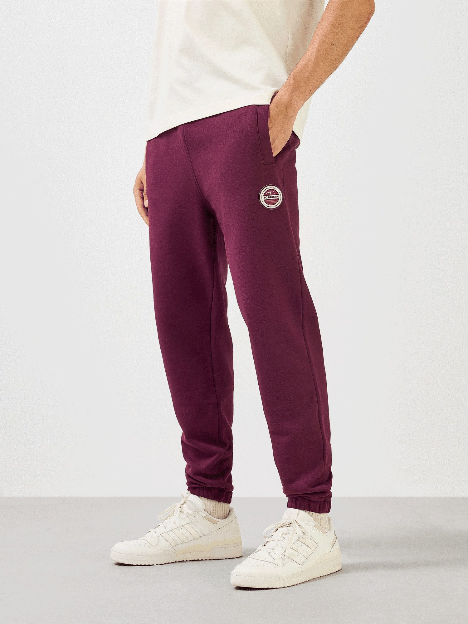 FC Bayern München Sweathose FC Bayern München, Pant Heimat, Herren, Bordeaux