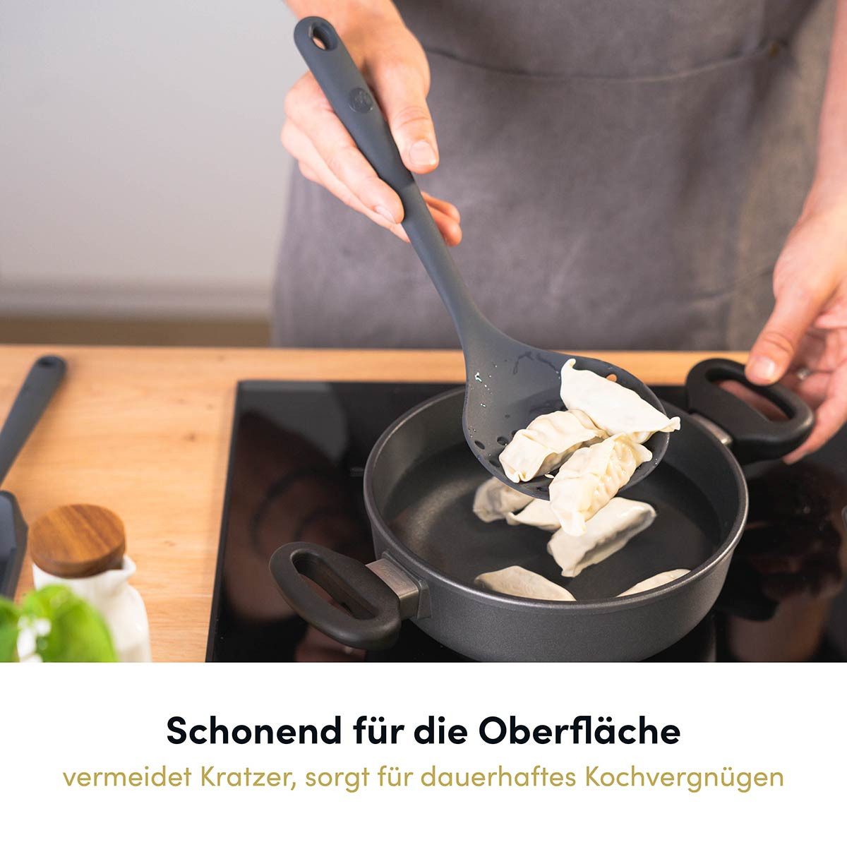 Hoffmann Germany Schaumlöffel Sieblöffel Silikon Edelstahl 32 cm anthrazit, Knödel, Ravioli, Gnocchi, kratzerfrei, spülmaschinengeeignet
