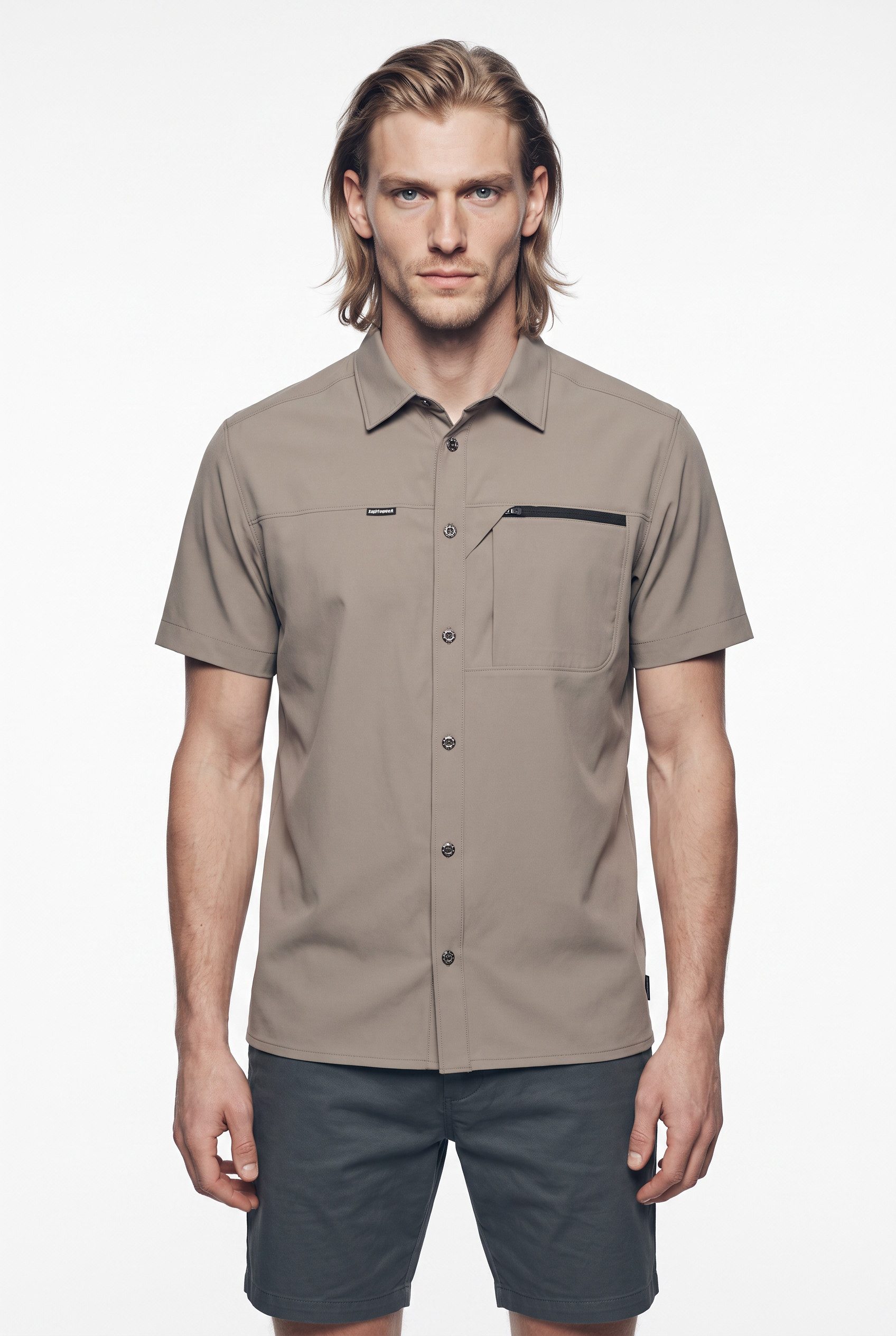 Icepeak Funktionsshirt H FUNKTIONSHEMD BOXFORD mit Brusttasche mit Reißverschluss, in 4-Wege-Stretchmaterial