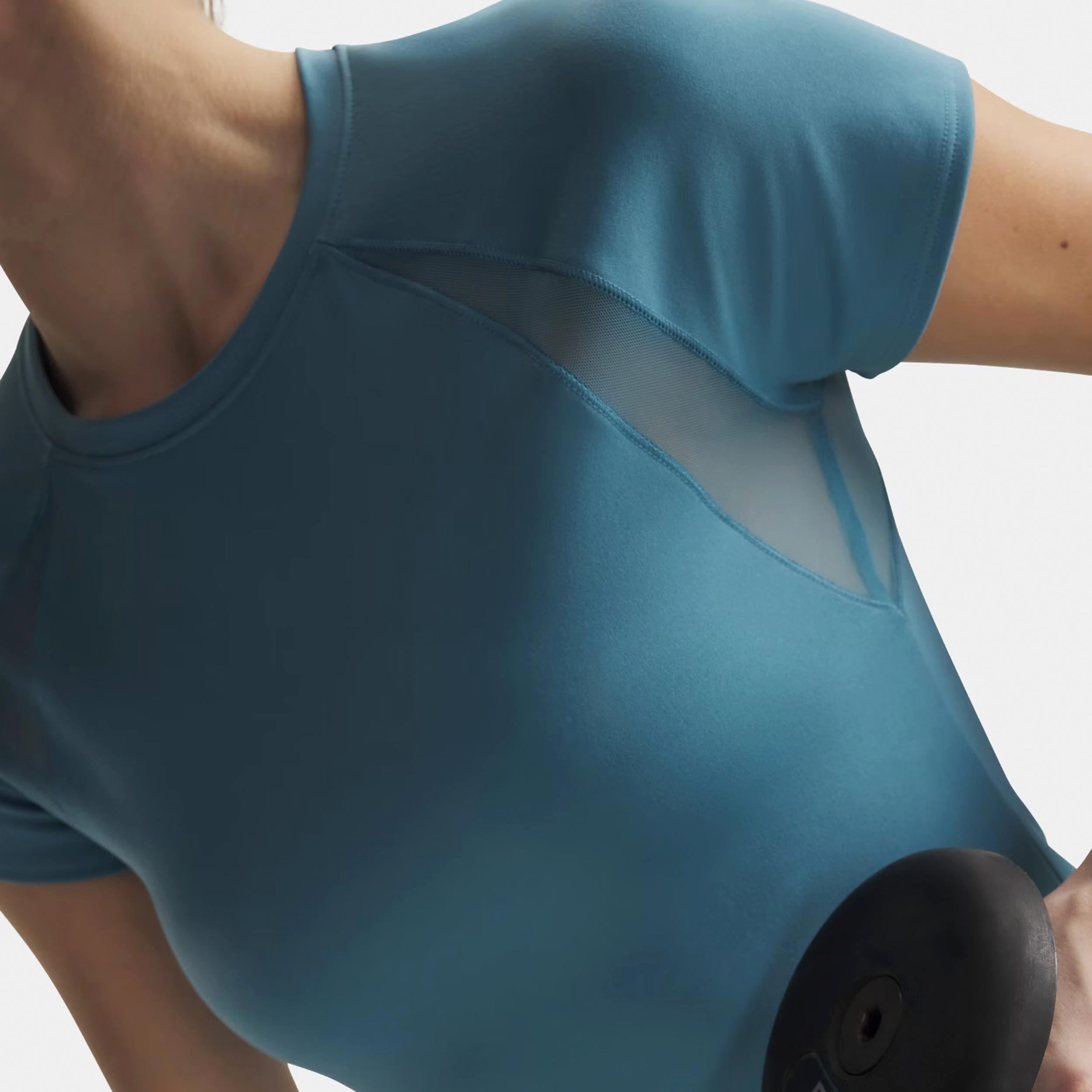 Under Armour® T-Shirt Motion Mesh