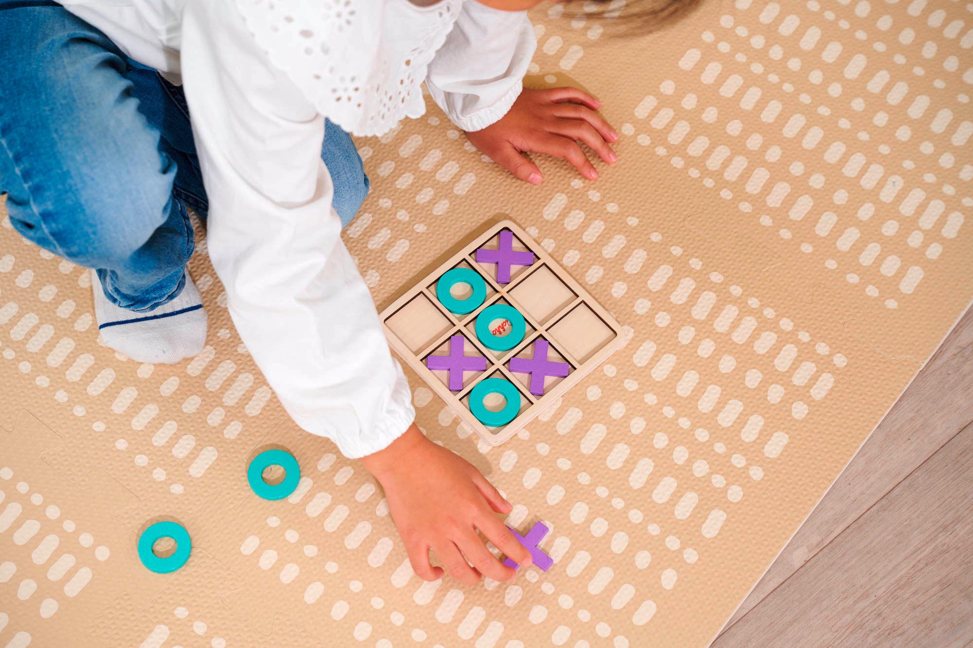 Eichhorn Lernspielzeug Kinderspiel Strategiespiel Games Tic Tac Toe Spiel 100002812