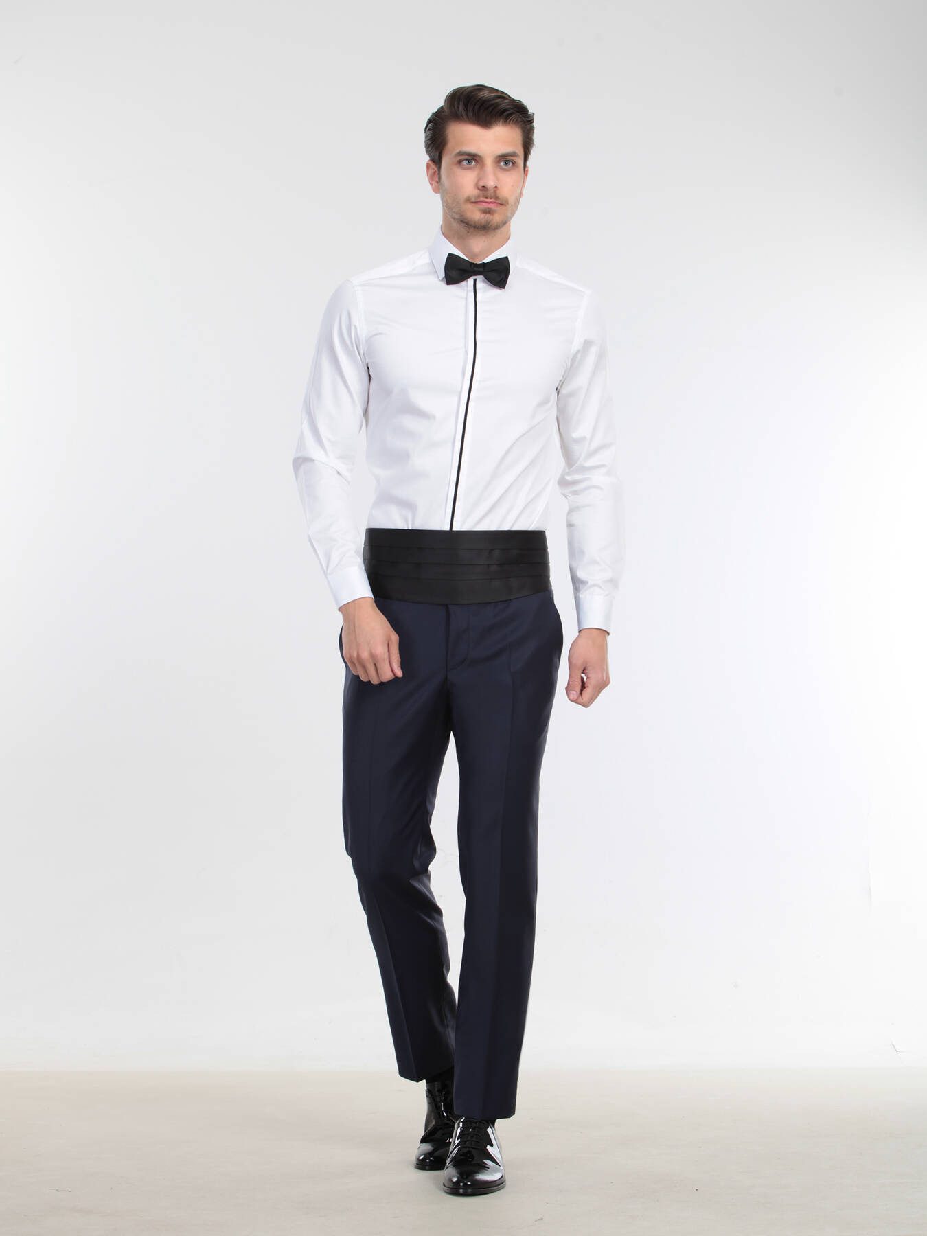 KİP Hemdbluse Gerades, schmal geschnittenes Smokinghemd mit schlichten Manschetten u