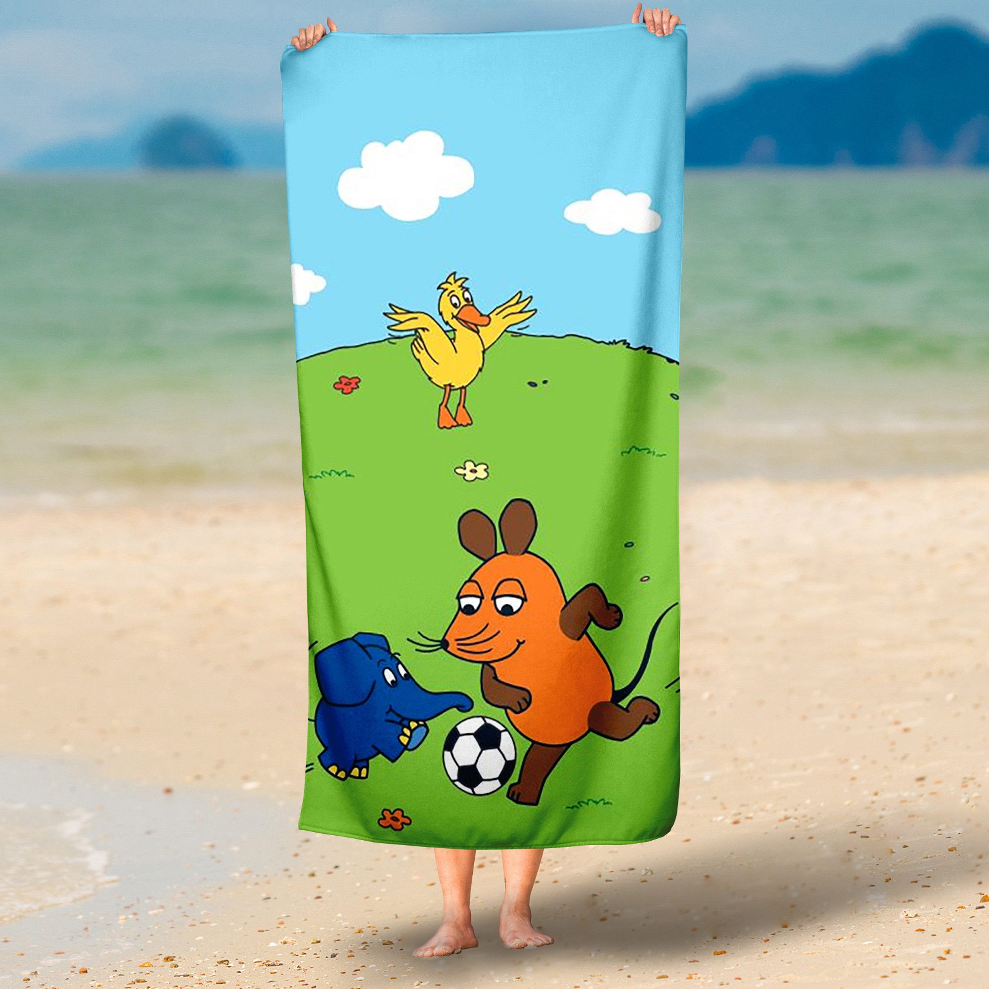 BERONAGE Strandtücher Die Sendung mit der Maus Badetuch Fußball 75x150 cm, günstig online kaufen
