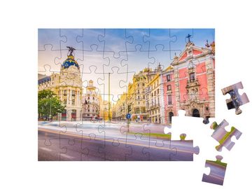puzzleYOU Puzzle Gran Via, Stadtzentrum von Madrid, Spanien, 48 Puzzleteile, puzzleYOU-Kollektionen Madrid