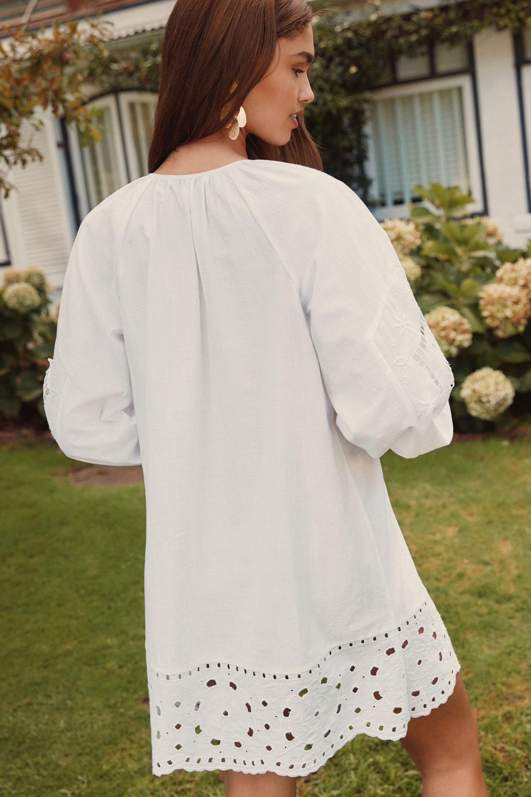 Next Minikleid Langärmeliges Kleid mit Lochspitze günstig online kaufen