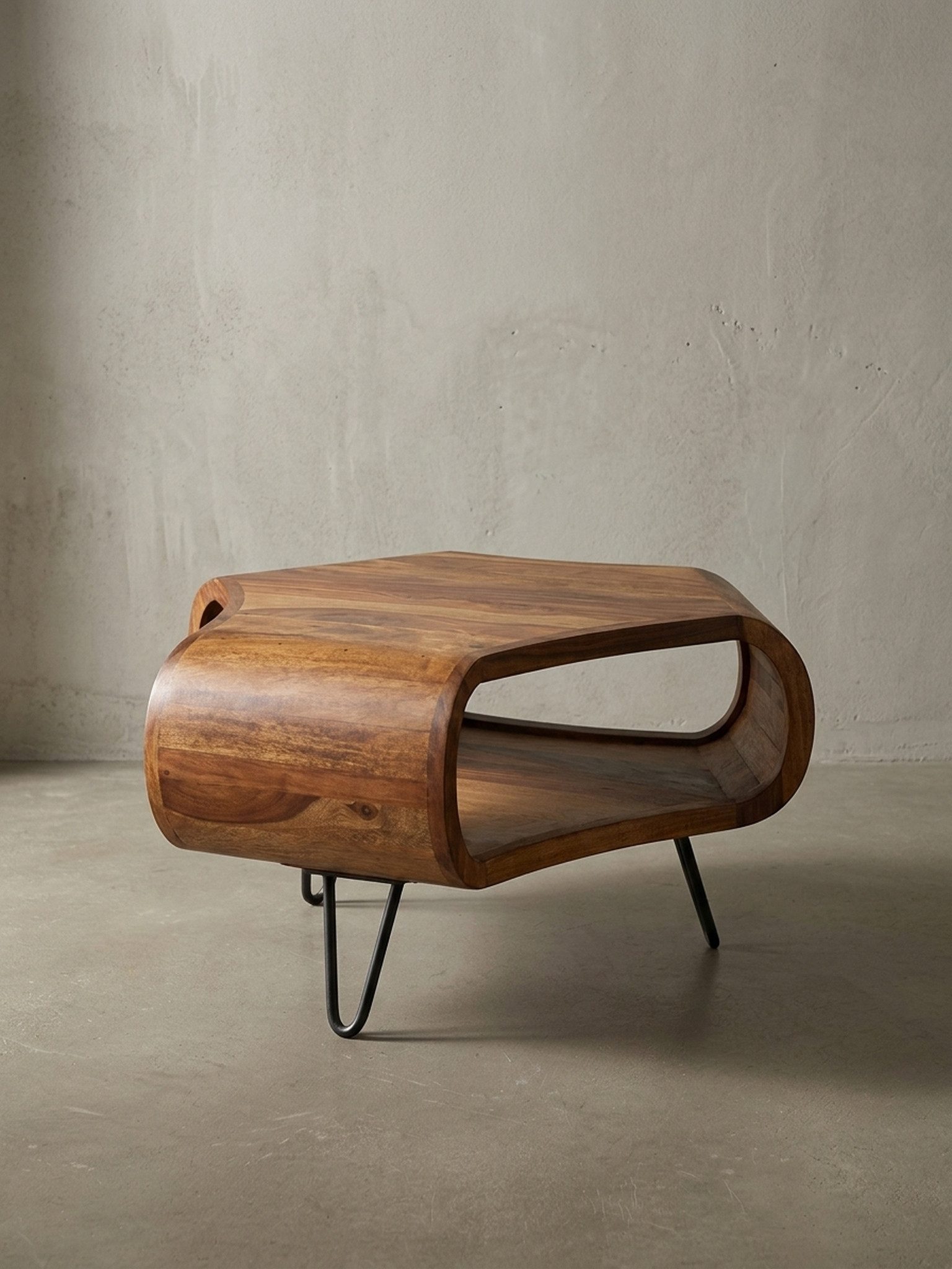 KADIMA DESIGN Couchtisch Couchtisch Massiv Holz 55x55x38 cm Ablage Wohnzimmertisch Quadratisch (modern Holztisch, Tisch mit Fach Wohnzimmer), Metallgestell, Retro Wohnzimmertisch Massivholz braun, Sofatisch