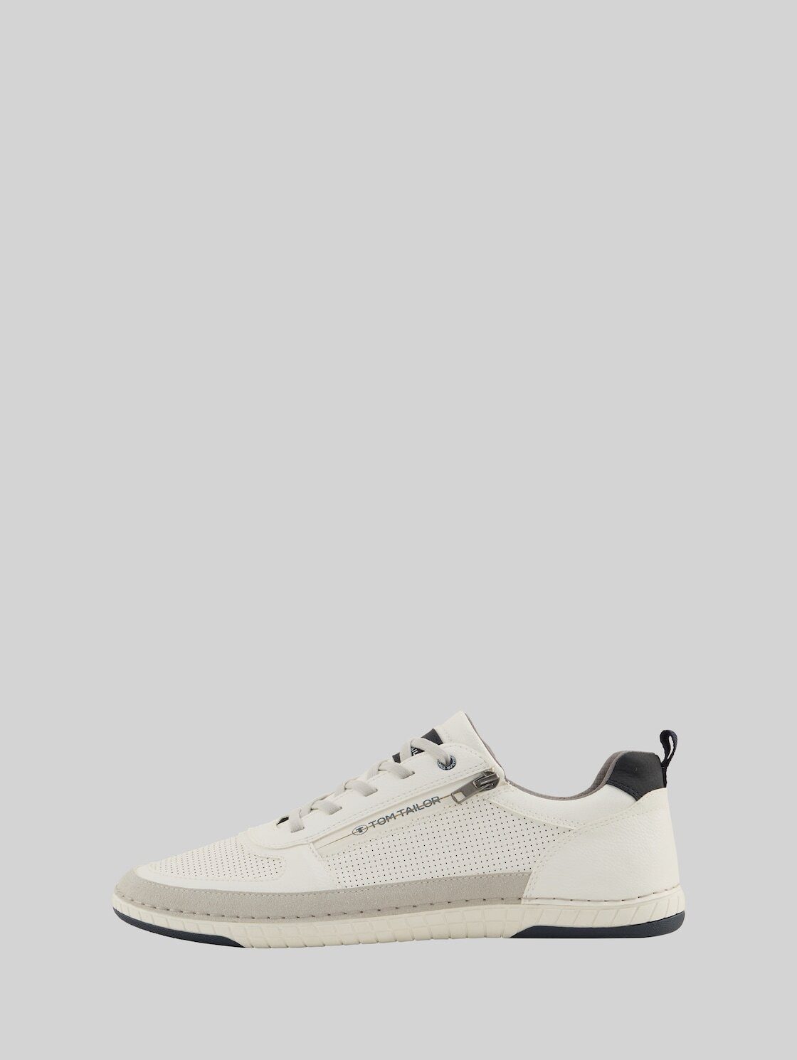 TOM TAILOR Shoes Licence Sneaker (1-tlg) Sneaker mit Lochmuster