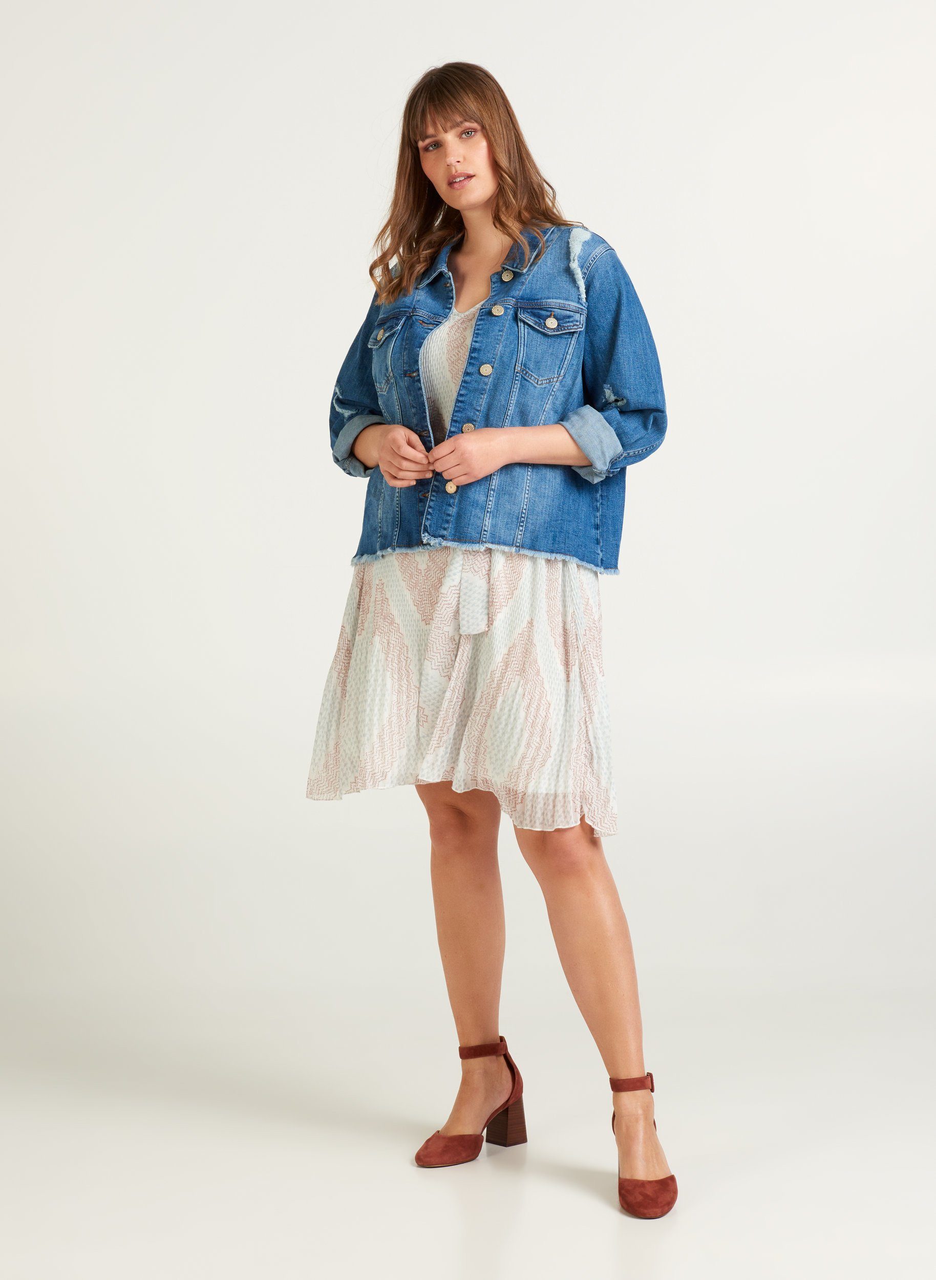 ZAY Jeansjacke Große Größen Damen Denim Jacke mit Taschen, Kragen und  Knöpfen online kaufen | OTTO