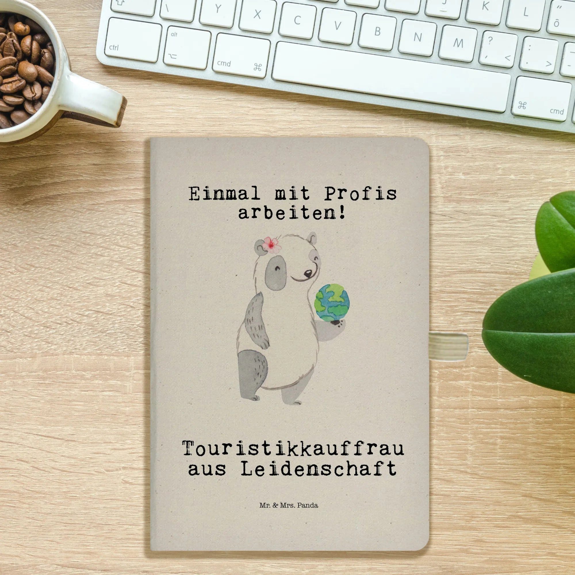 Thumbnail - Mr. & Mrs. Panda Notizbuch Touristikkauffrau Leidenschaft - Transparent - Geschenk, Notizbuch DI Mr. & Mrs. Panda, Hochw...
