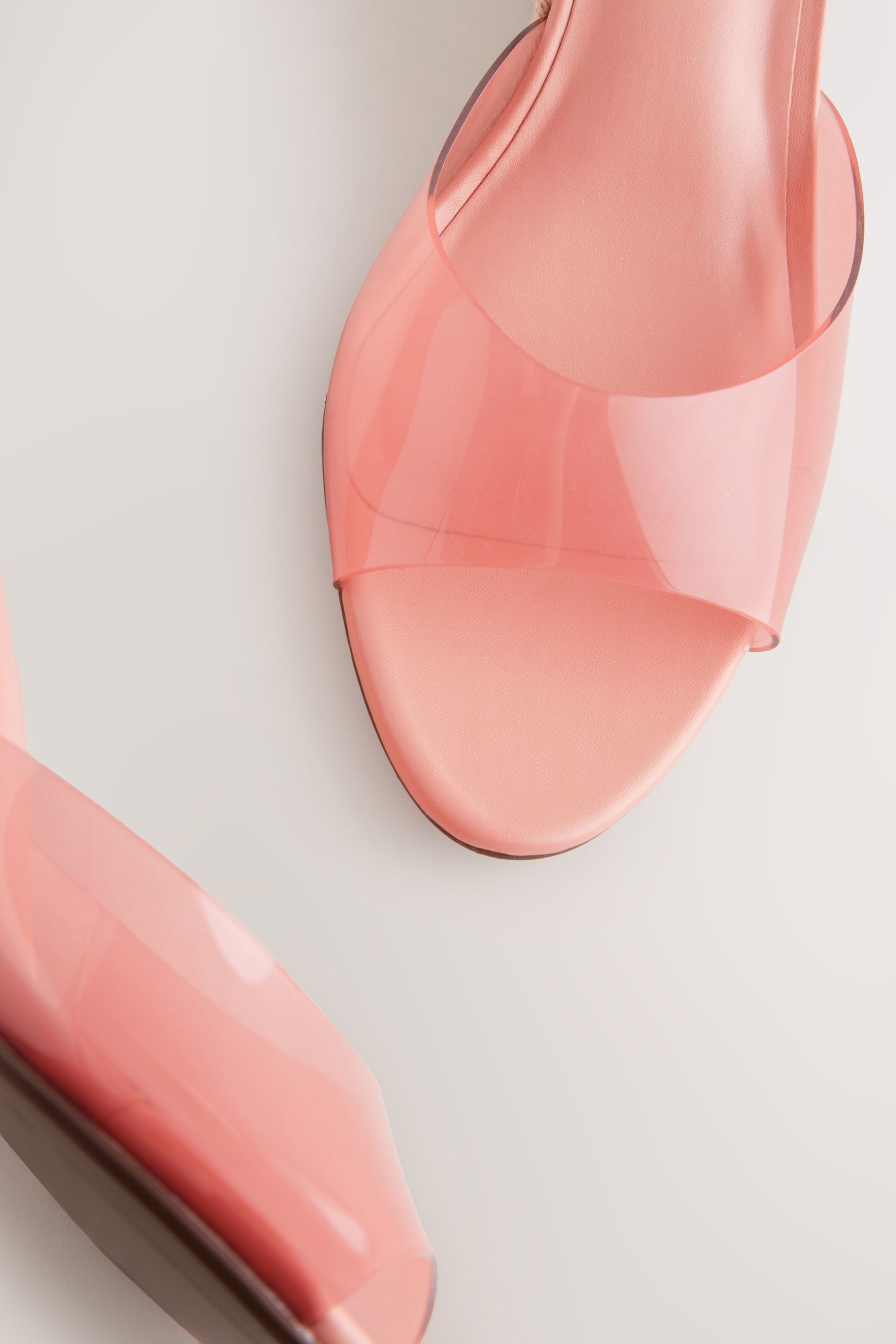 Next Forever Comfort® Vinynl Pantoletten mit Keilabsatz Keilsandalette (1-tlg)