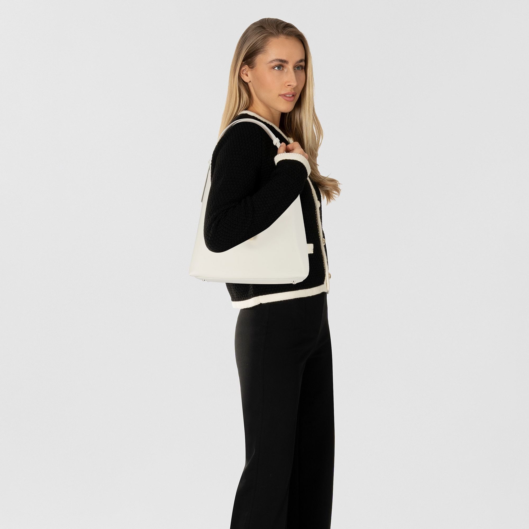 Furla Schultertasche Goccia, Leder