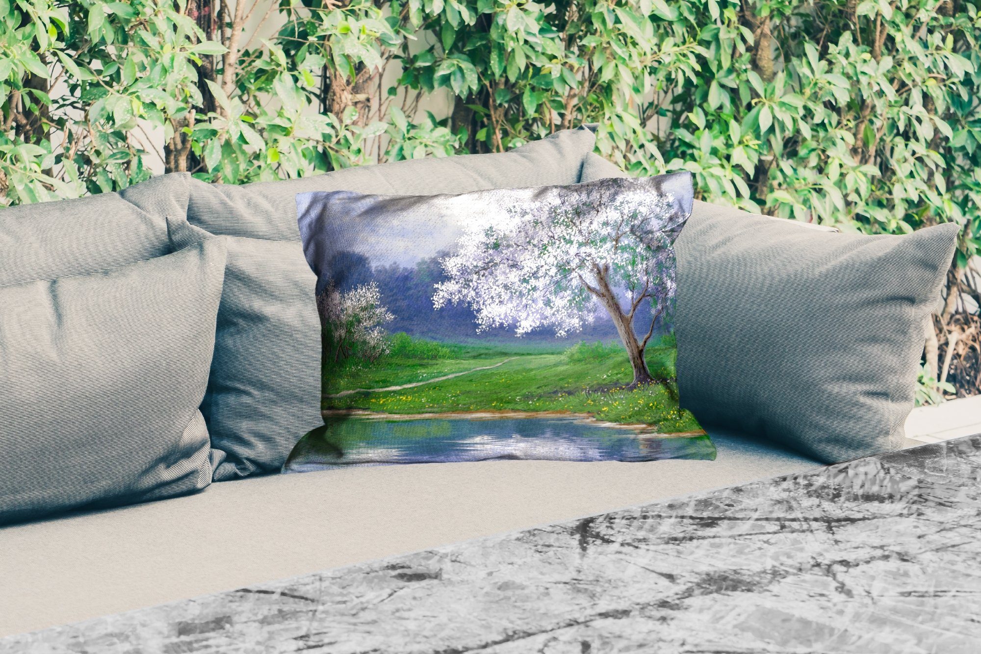 MuchoWow Dekokissen Malerei - Baum Blüte Dekokissenbezug, - Polyester, Natur - - Wasser, Kissenhülle Outdoor-Dekorationskissen