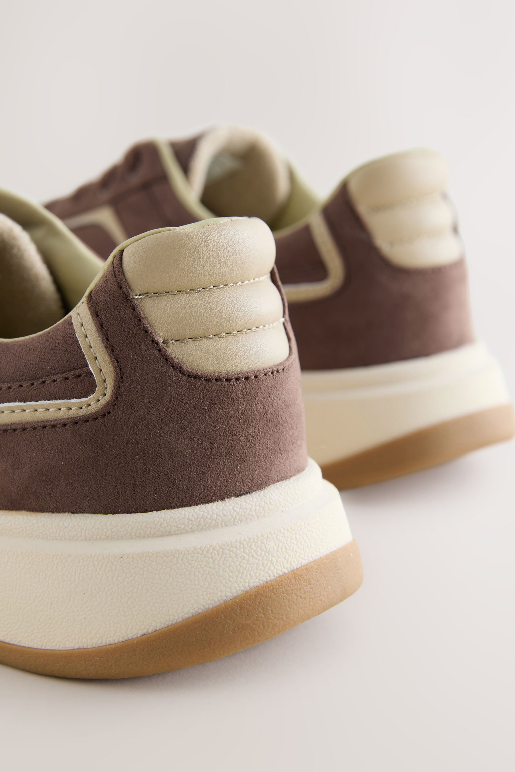 Next Forever Comfort® Retro-Turnschuhe zum Schnüren Sneaker