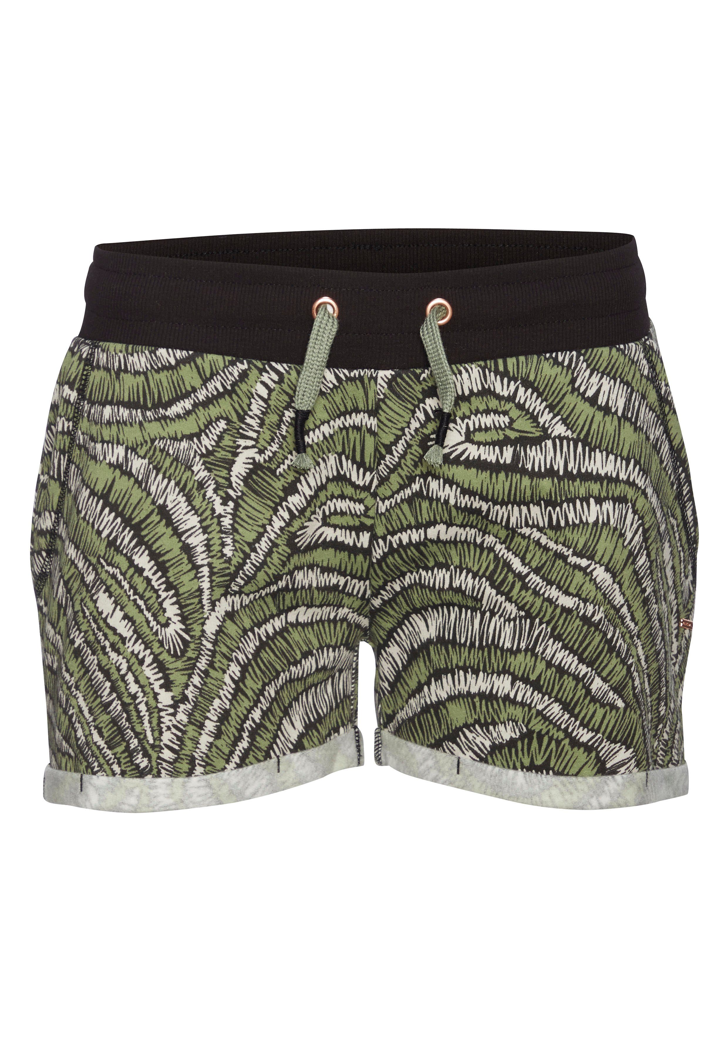 LASCANA Relaxshorts mit seitlichen Eingrifftaschen, Loungeanzug günstig online kaufen