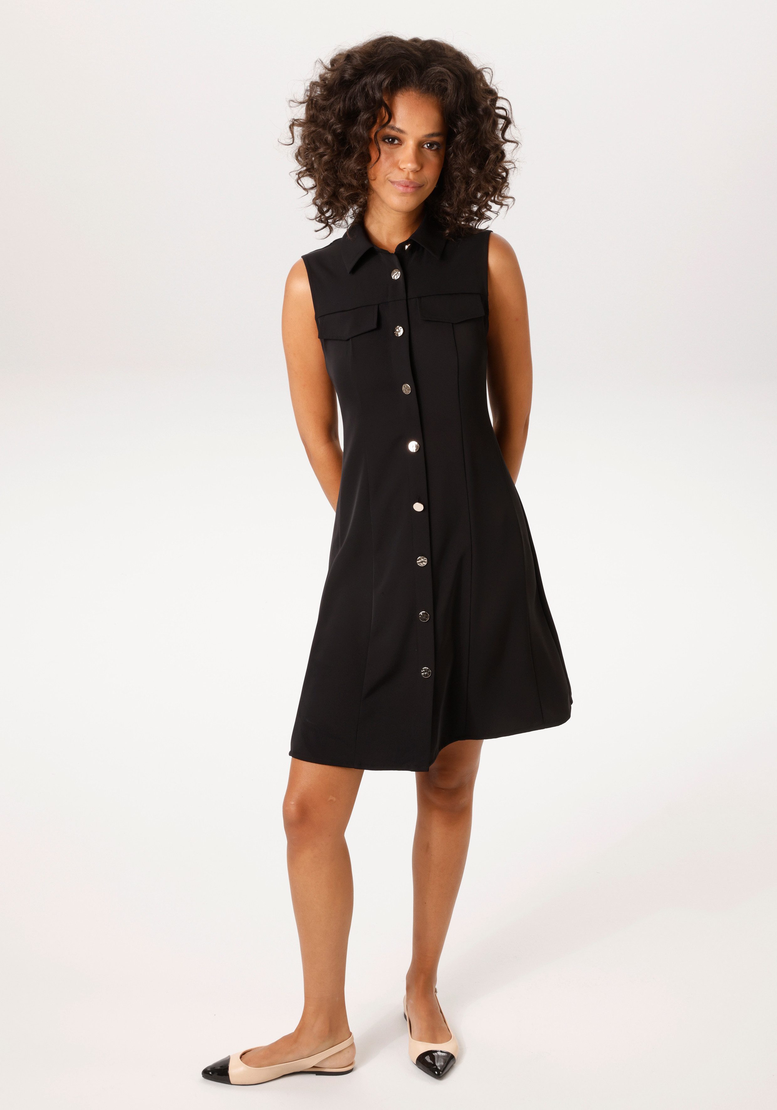 Aniston CASUAL Sommerkleid mit dekorativen, glänzenden Knöpfen zu schließen günstig online kaufen