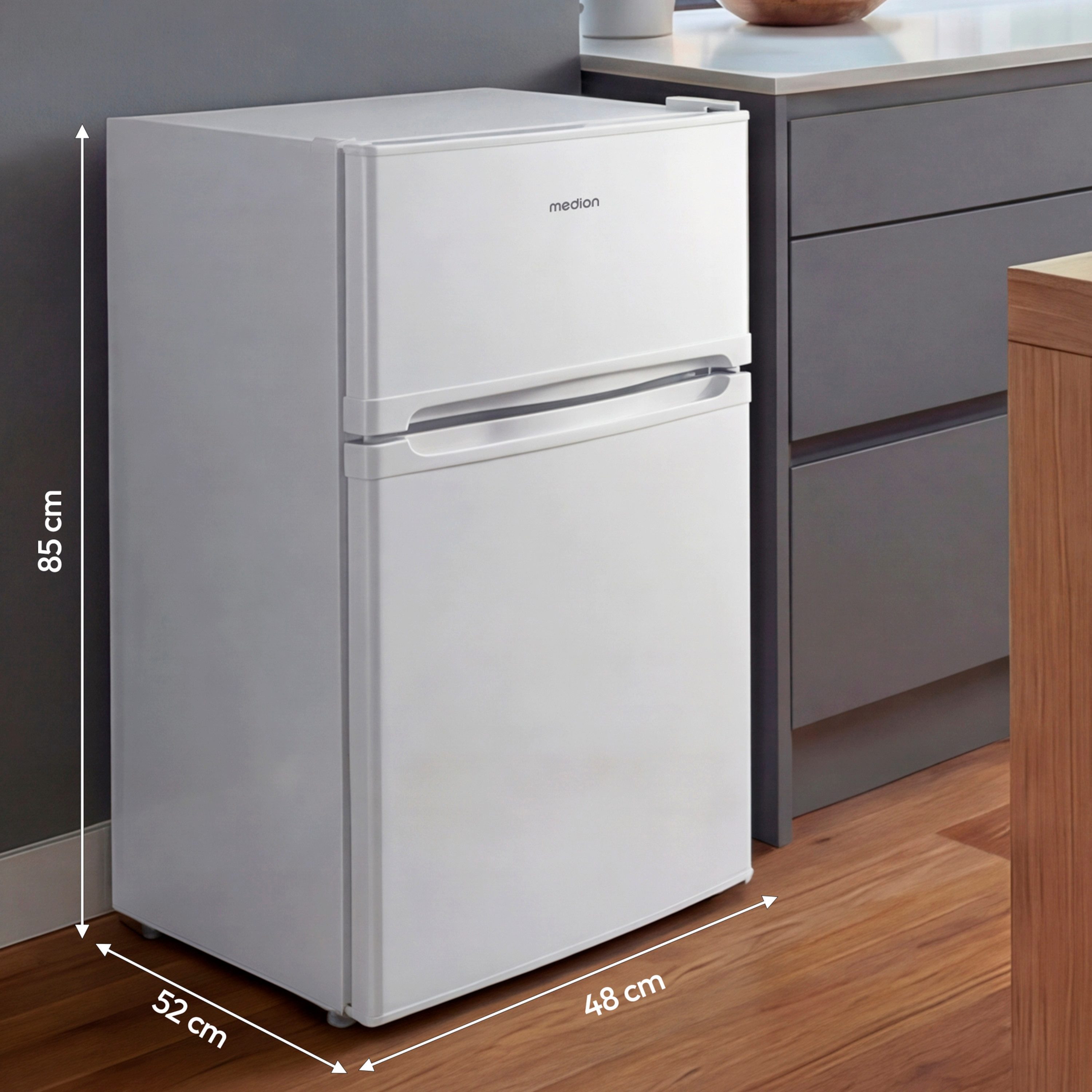 Medion® Kühl-/Gefrierkombination MD37689, 85 cm hoch, 48 cm breit, 85 Liter, 61L Kühlteil, 24L Gefrierteil, freistehend