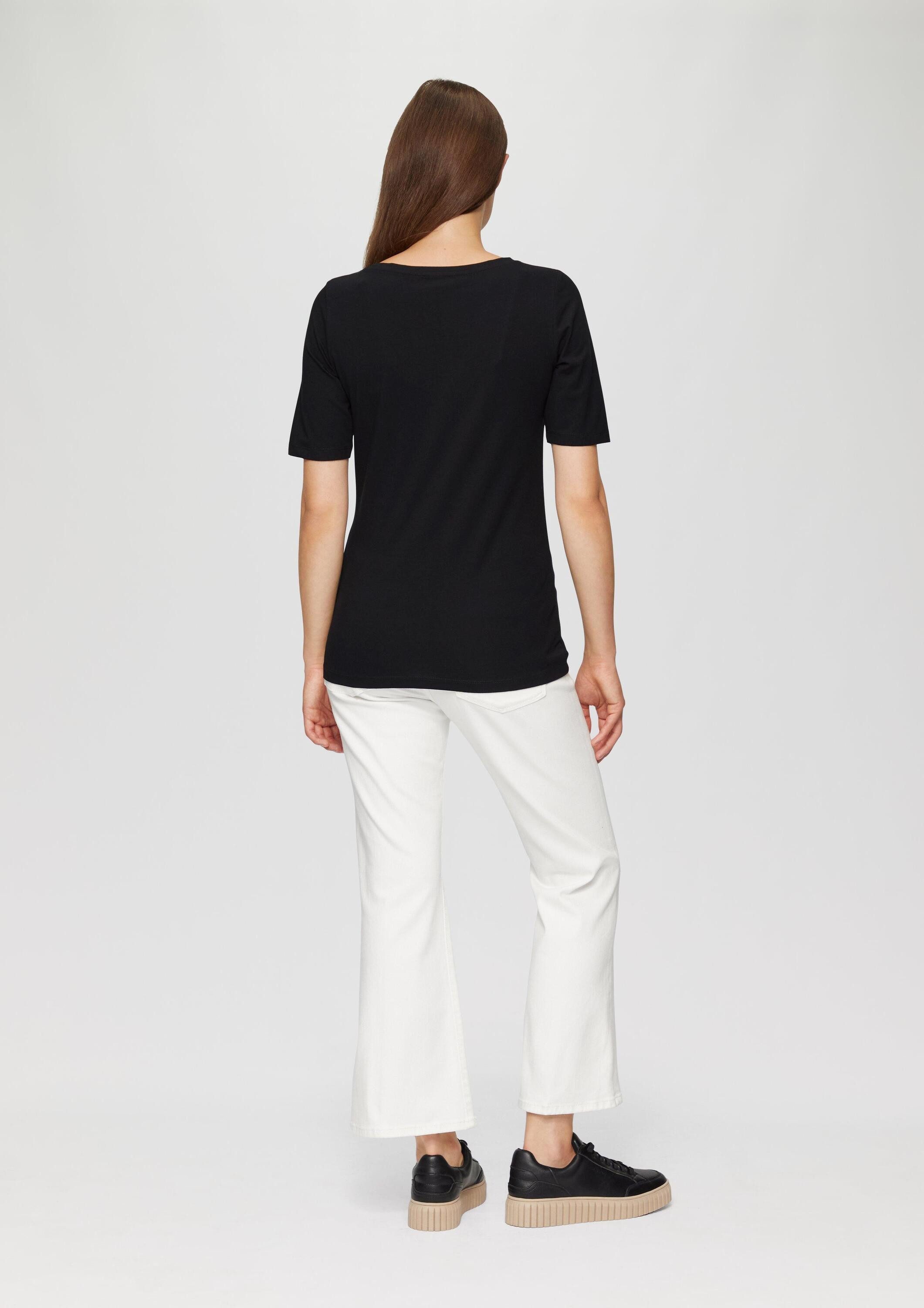 s.Oliver Kurzarmshirt T-Shirt T-Shirt im Slim Fit mit Glitzer-Print