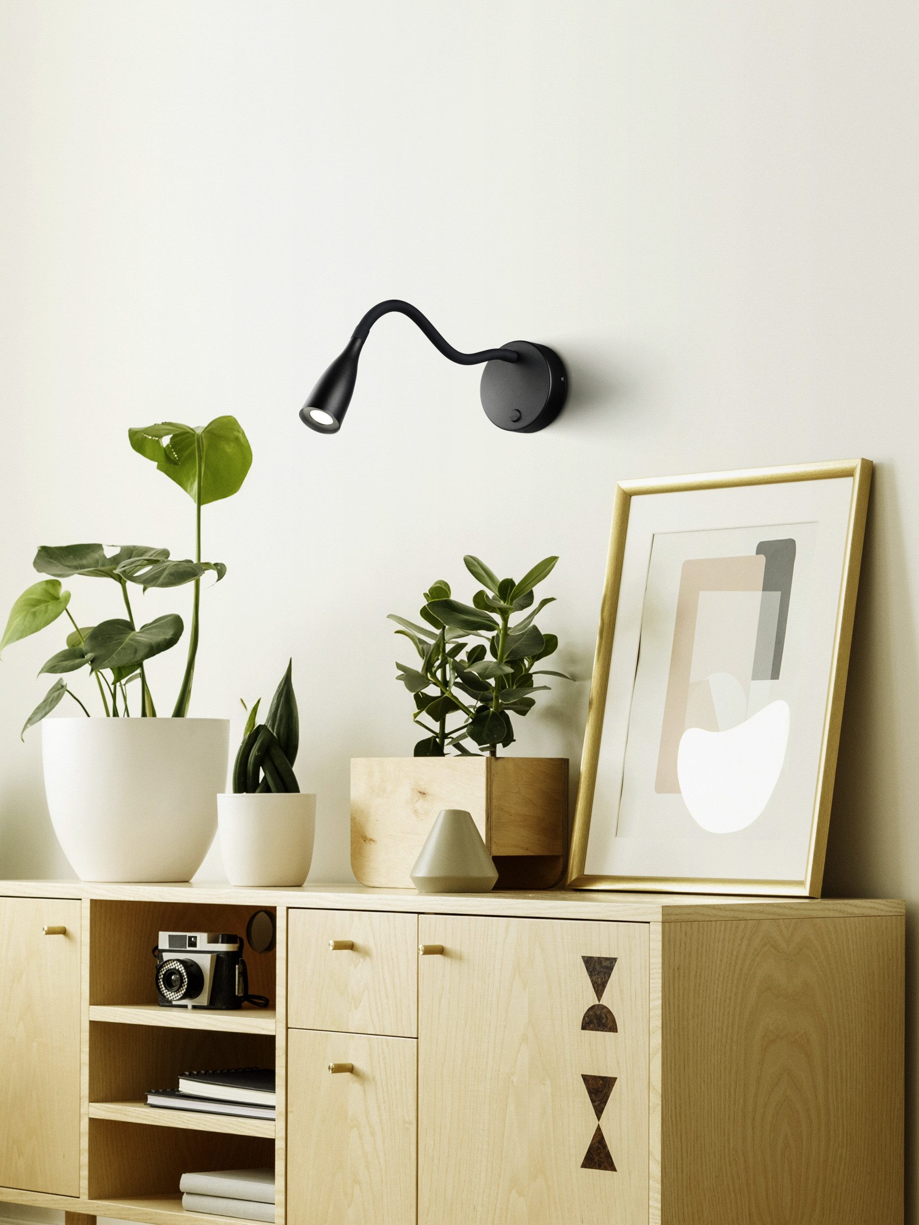 EGLO Wandleuchte OLIVANDINO Wandlampe - Stahl - LED - 3,8W - IP20, Ein-/Ausschalter, LED fest integriert, Warmweiß, Wandstrahler, Wandspot, Wohnzimmer, Flur, Schlafzimmer, Ø11 x AL43 cm