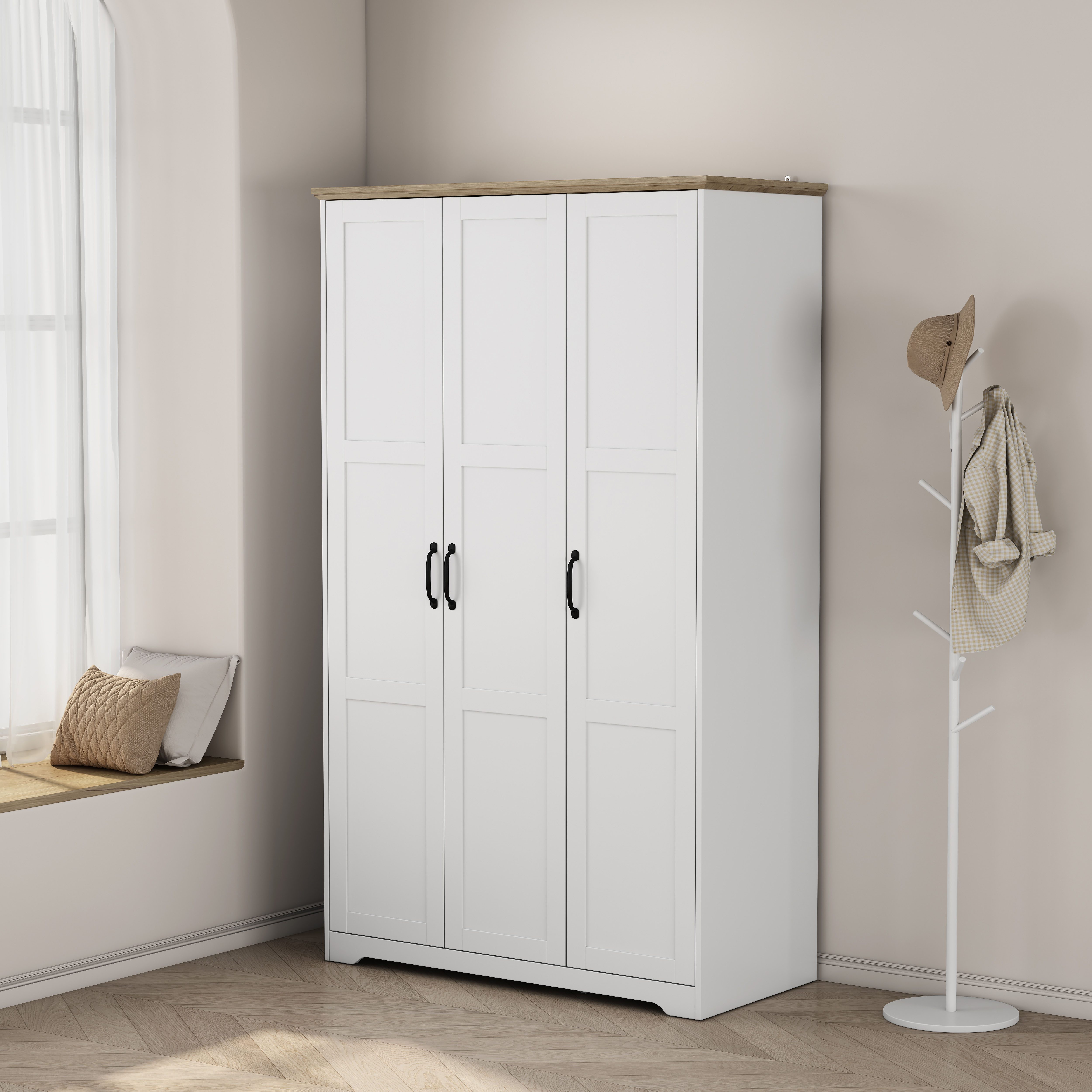 OTTO home Kleiderschrank Emmilia Schrank Schlafzimmerschrank im Landhaus Design (Mit vielen Einlegeböden und Softclose) Landhaus Schrank mit 3 Türen Breite 120,4 cm, Höhe 2m