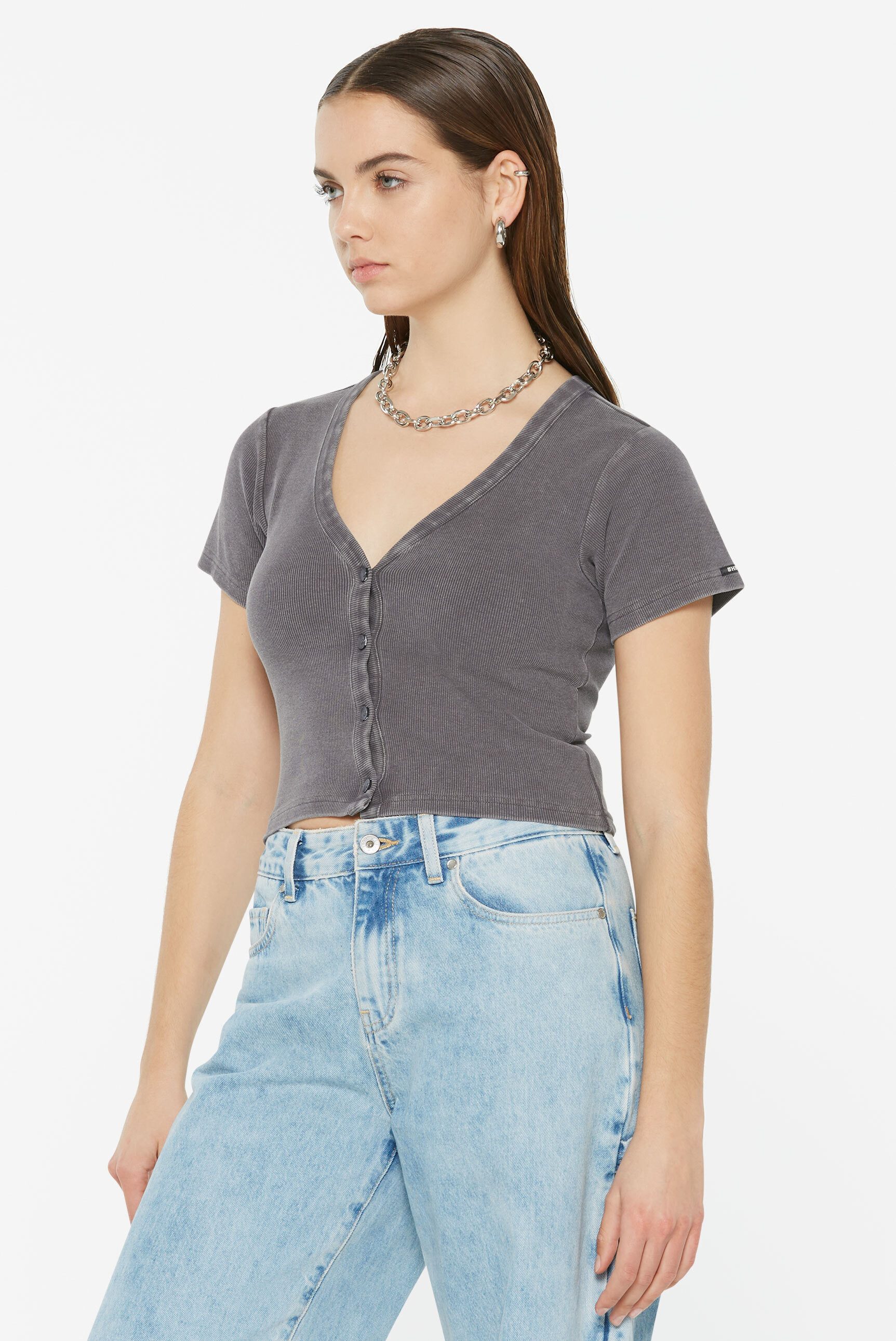 V-Shirt