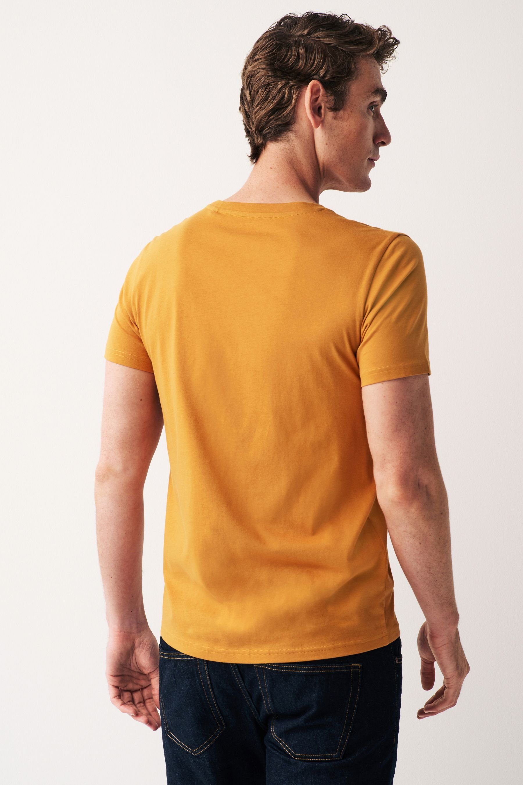Essential Yellow Next mit Rundhalsausschnitt T-Shirt Amber (1-tlg) T-Shirt