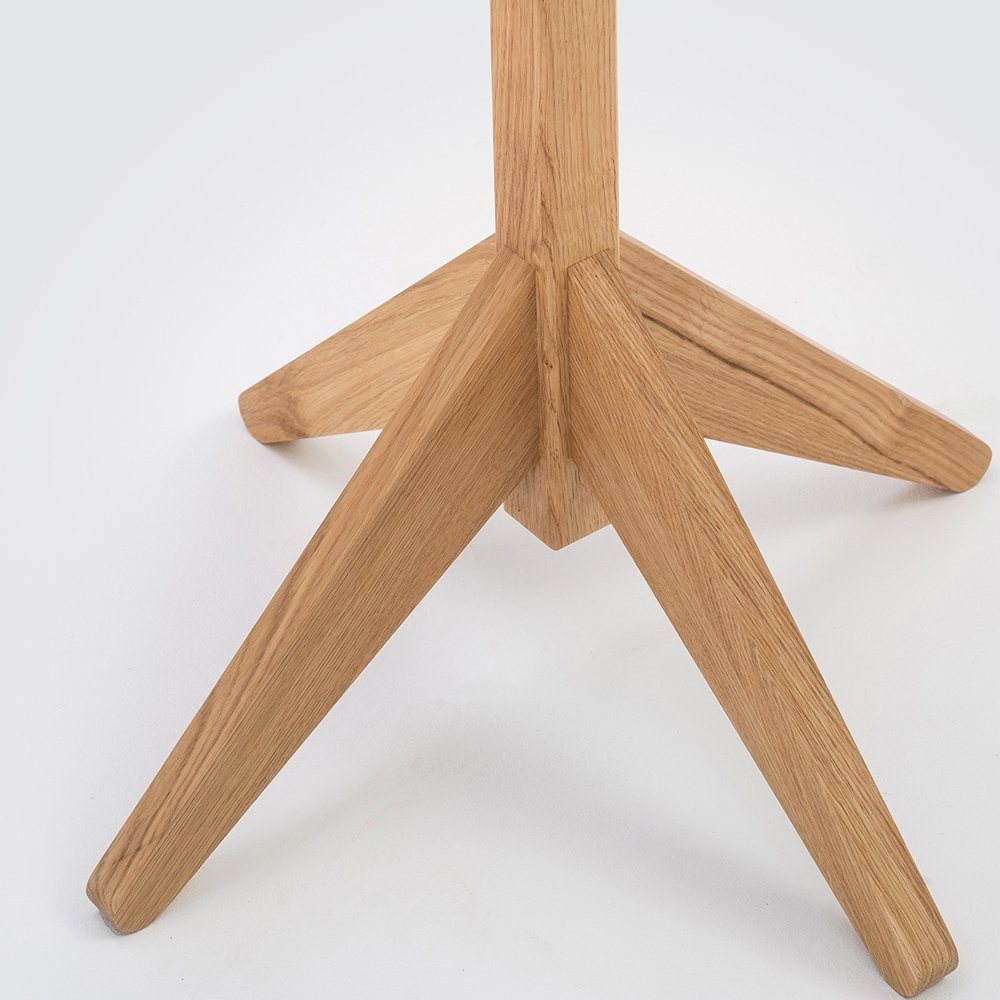 Mobello Kleiderständer Primera Stilvoller Kleiderständer, Moderner Garderobenständer in Handarbeit gefertigt, 65x40x175 cm