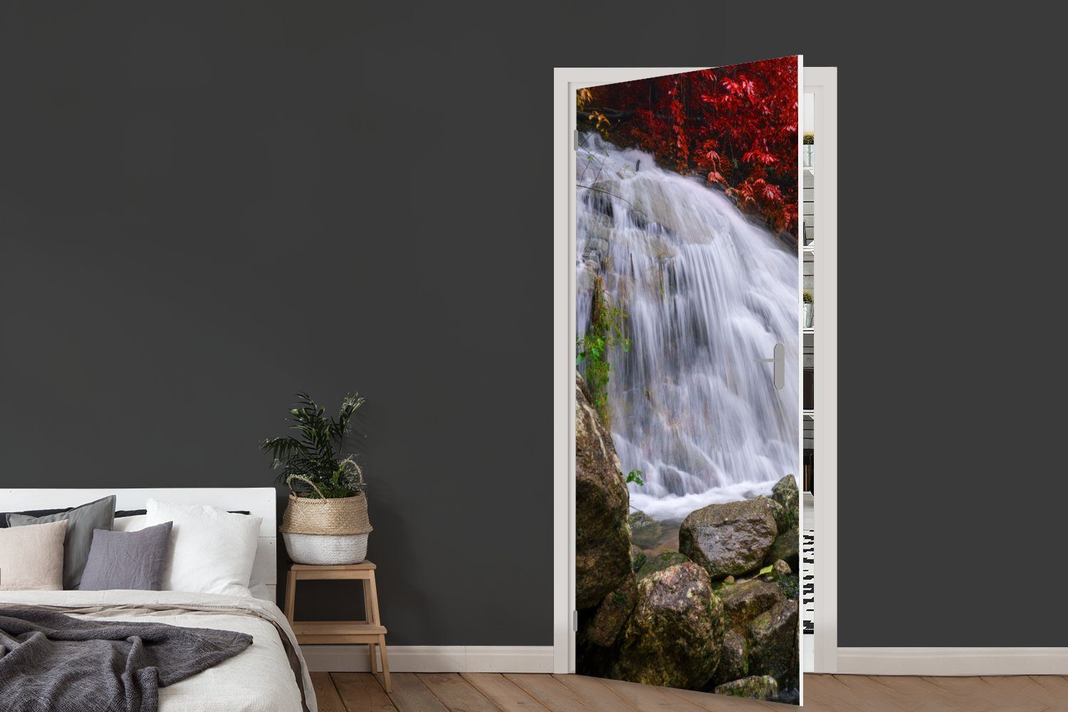 (1 St), Wasserfall Matt, Türaufkleber, - - Herbst, Felsen 75x205 cm Tür, für Türtapete MuchoWow bedruckt, - Wasser Fototapete