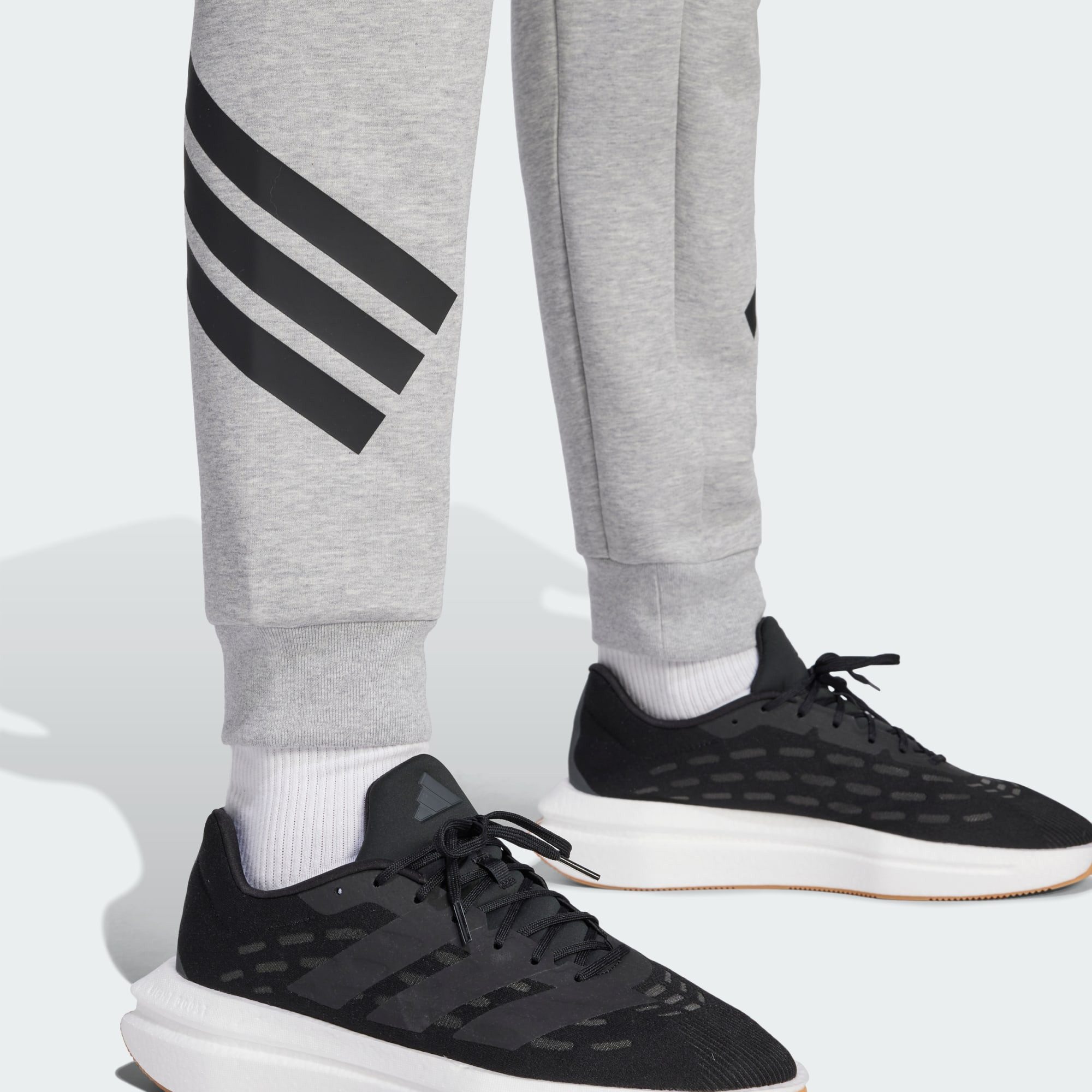 adidas Sportswear Jogginghose FUTURE ICONS 3-STREIFEN HOSE (1-tlg)