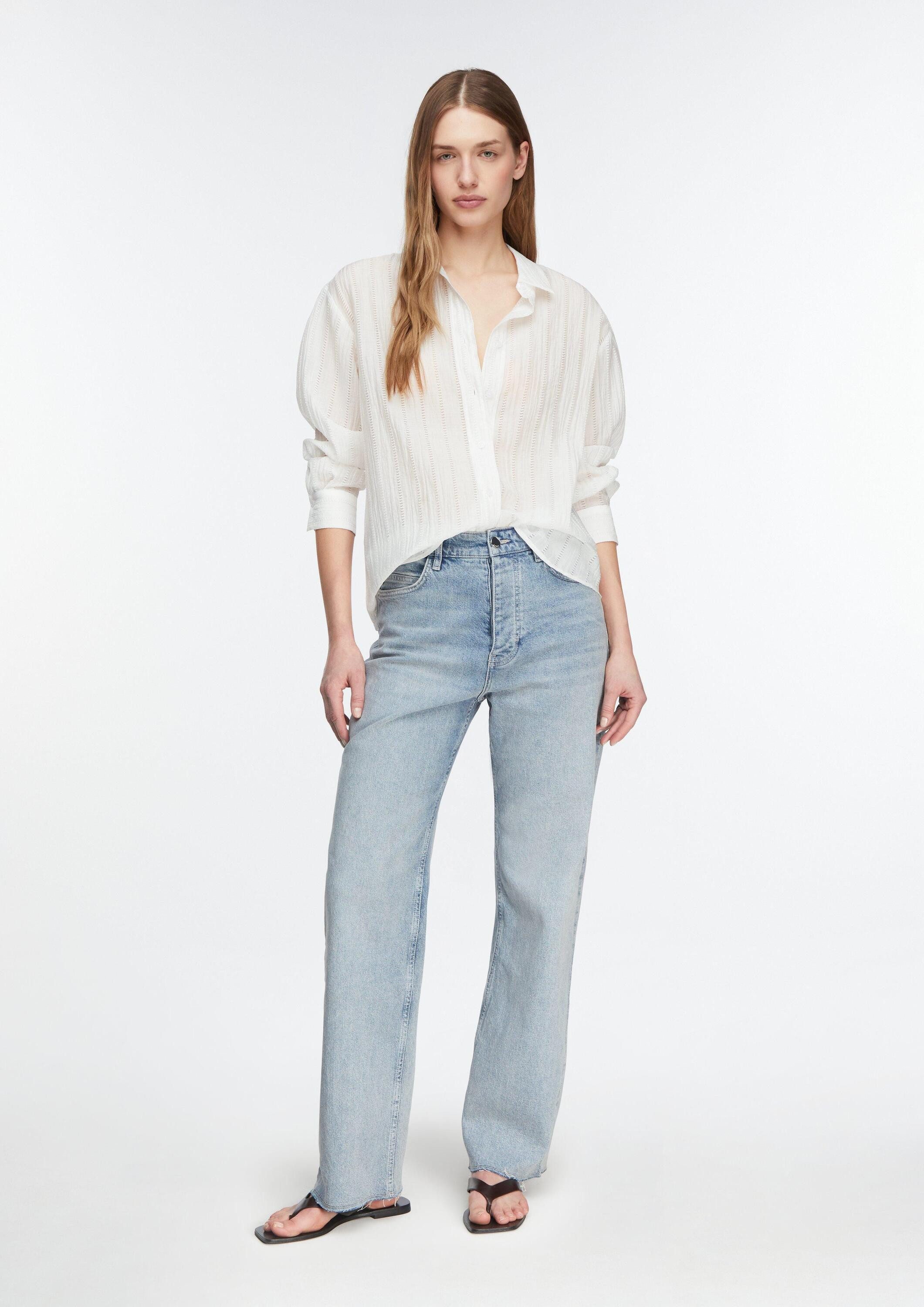 comma Regular-fit-Jeans Jeans-Hose Straight-Fit-Denim mit ausgefranstem Saum