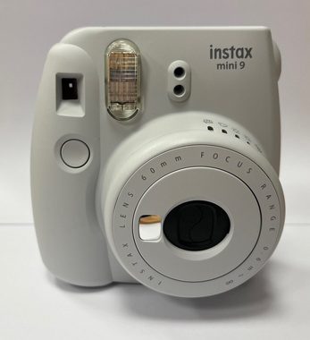 FUJIFILM Instax Mini 9 Smoky-White inklusive Film mit 10 Aufnahmen Sofortbildkamera