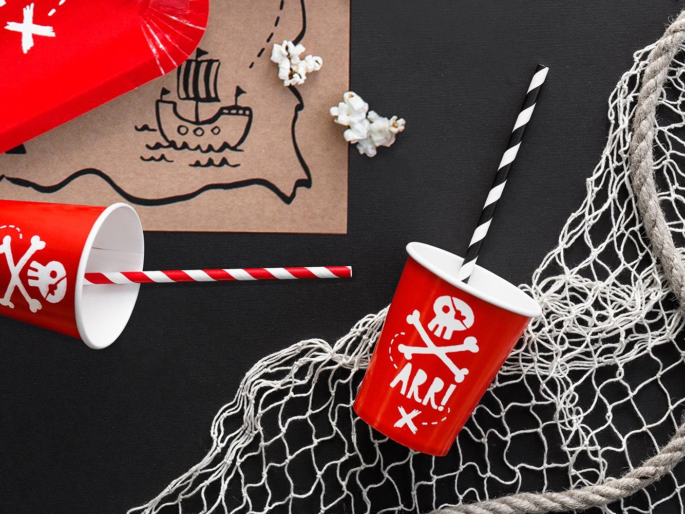 partydeco Einwegbecher, Papier, Pappbecher Piraten 220ml rot weiß 6er Set