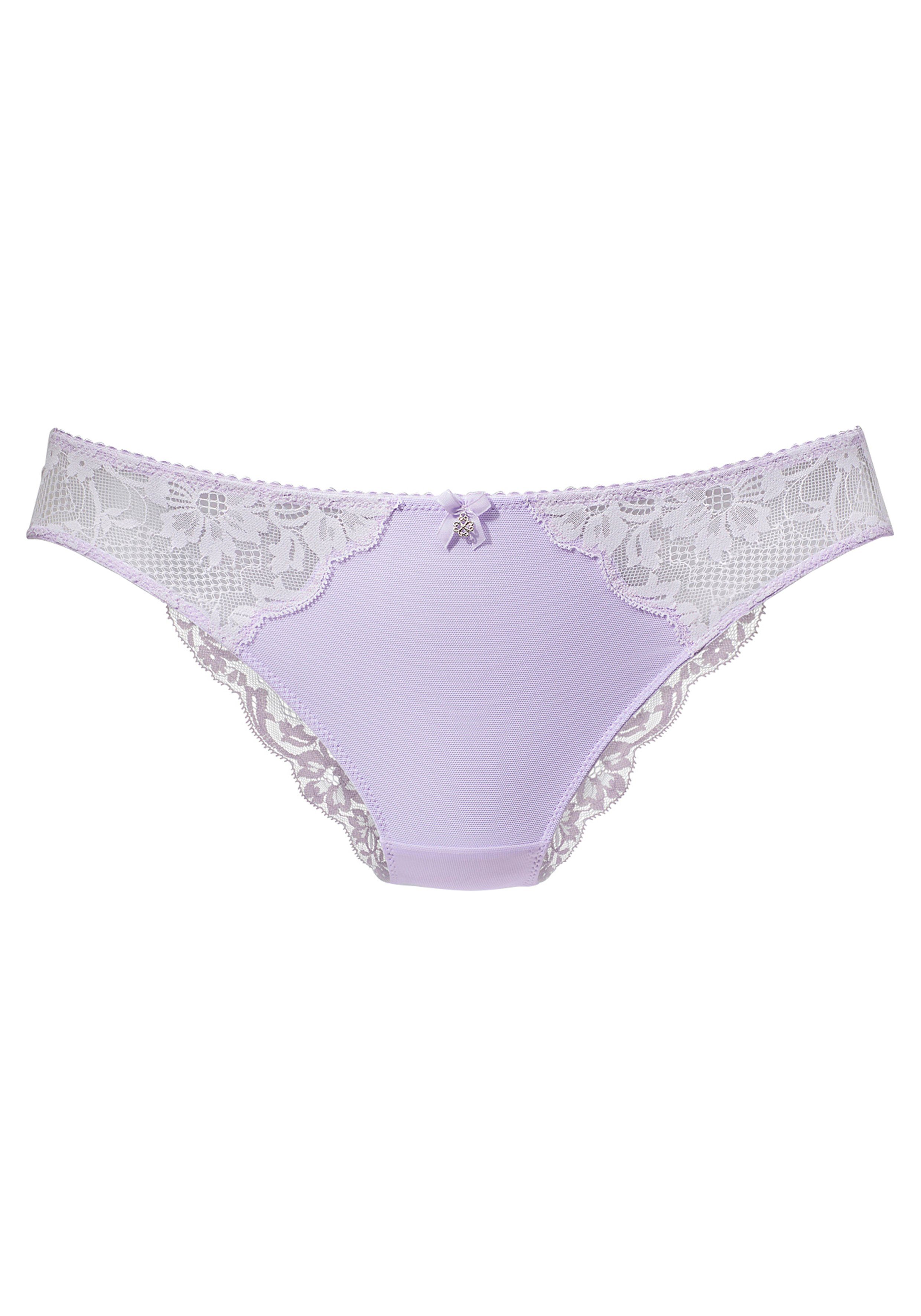 LASCANA Tanga aus floraler Spitze transparenter Optik in dezent lila