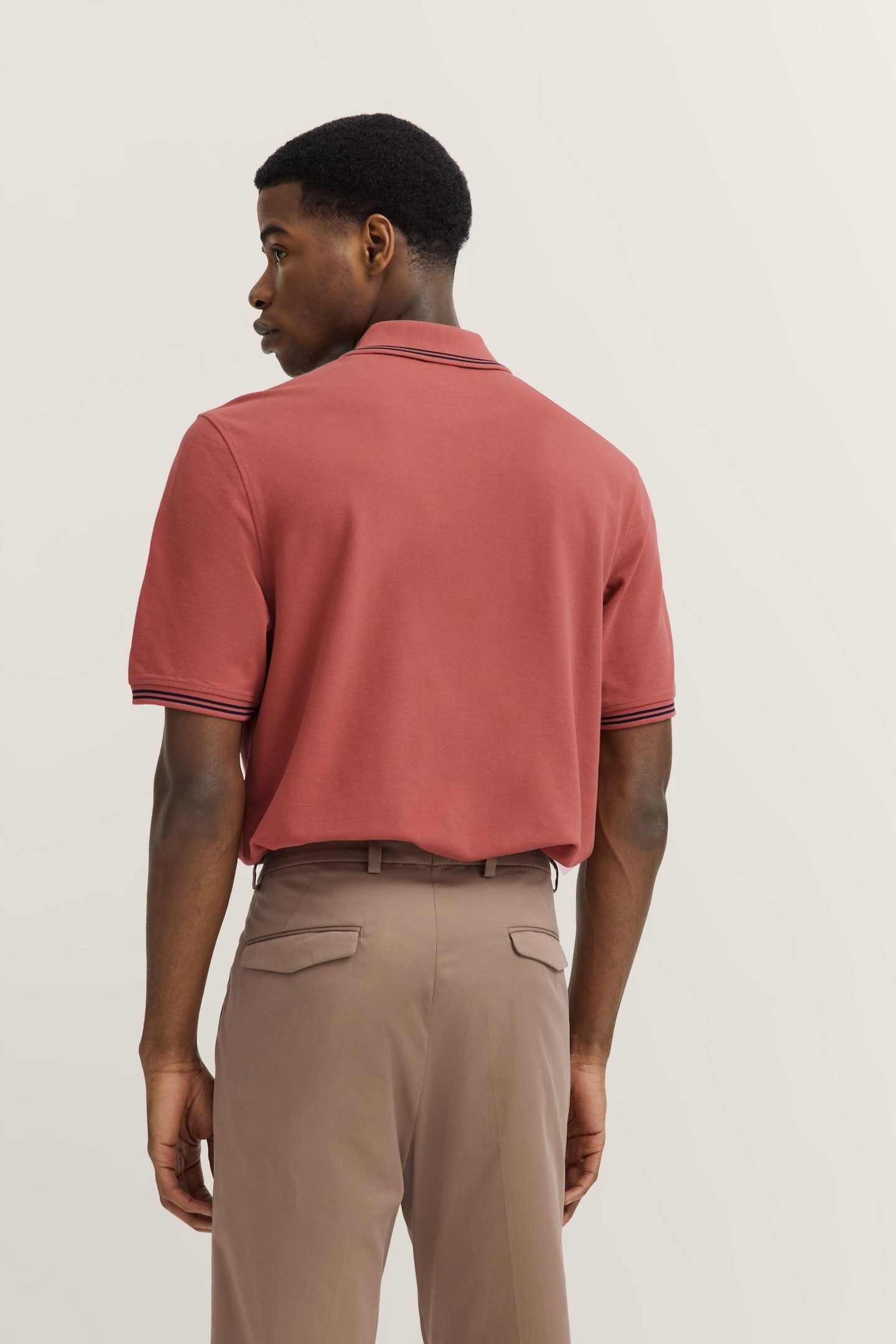 bugatti Poloshirt, mit Kontraststreifen und Bruststickerei günstig online kaufen