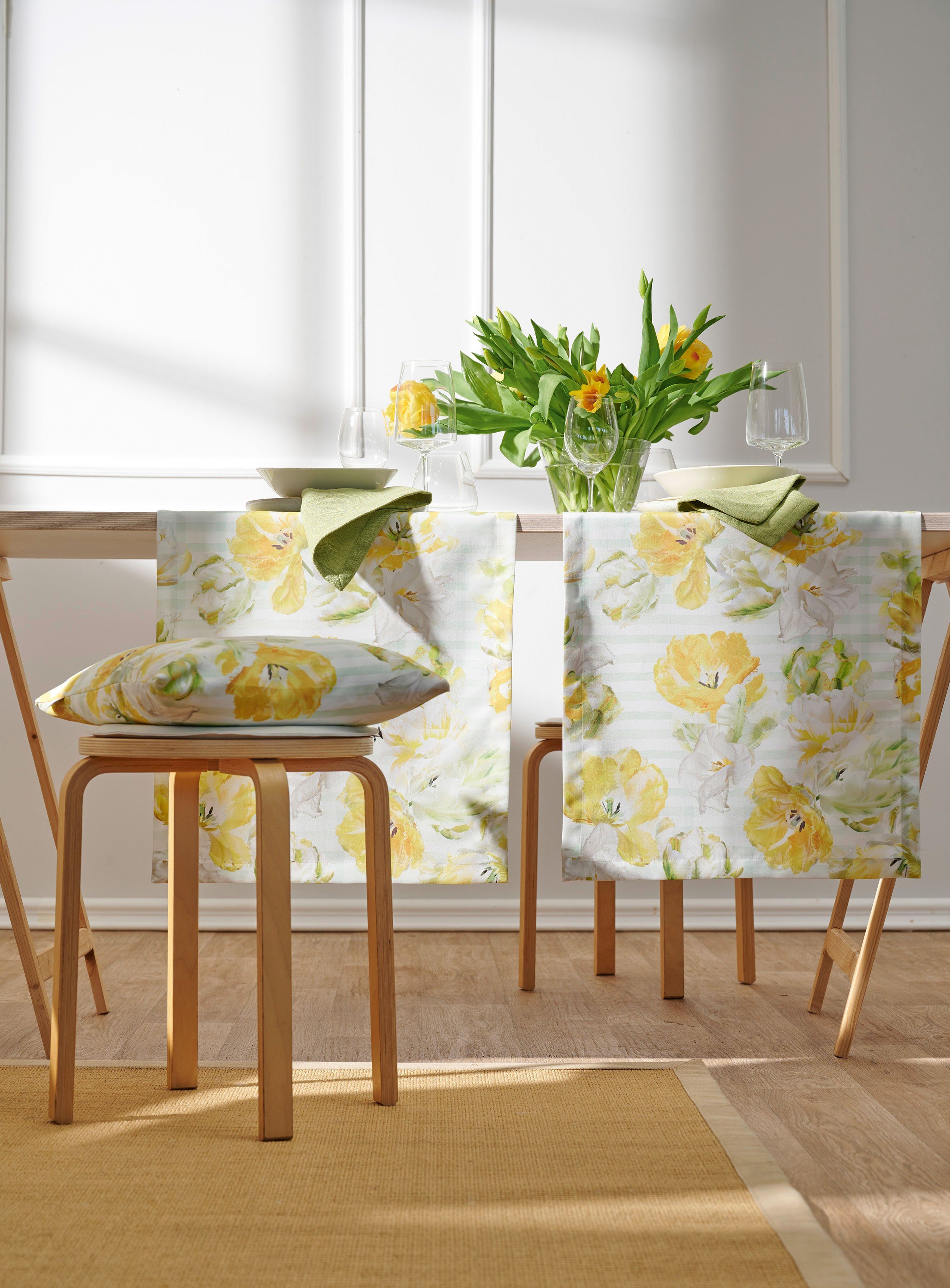 6405 Tischläufer SPRINGTIME, (1-tlg), weiß/gelb/natur APELT Digitaldruck Frühling Frühjahrsdeko,