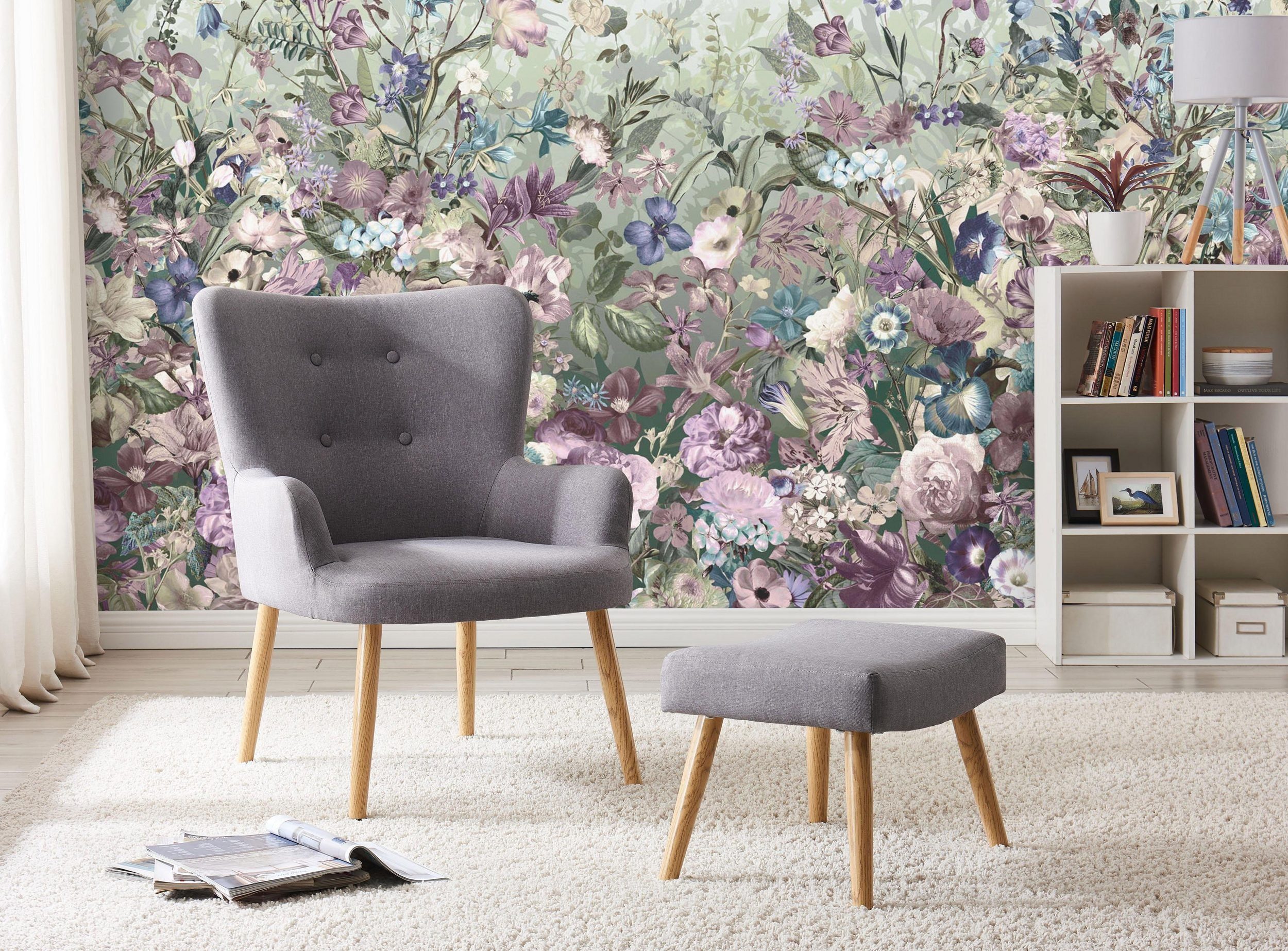 loft24 Sessel Cora - Relaxsessel, Fernsehsessel mit Hocker, Armlehnsessel (2-tlg. Set, 2-St., Sessel mit Hocker), Beine in Holzoptik, gepolstert, Knopfheftung, modern