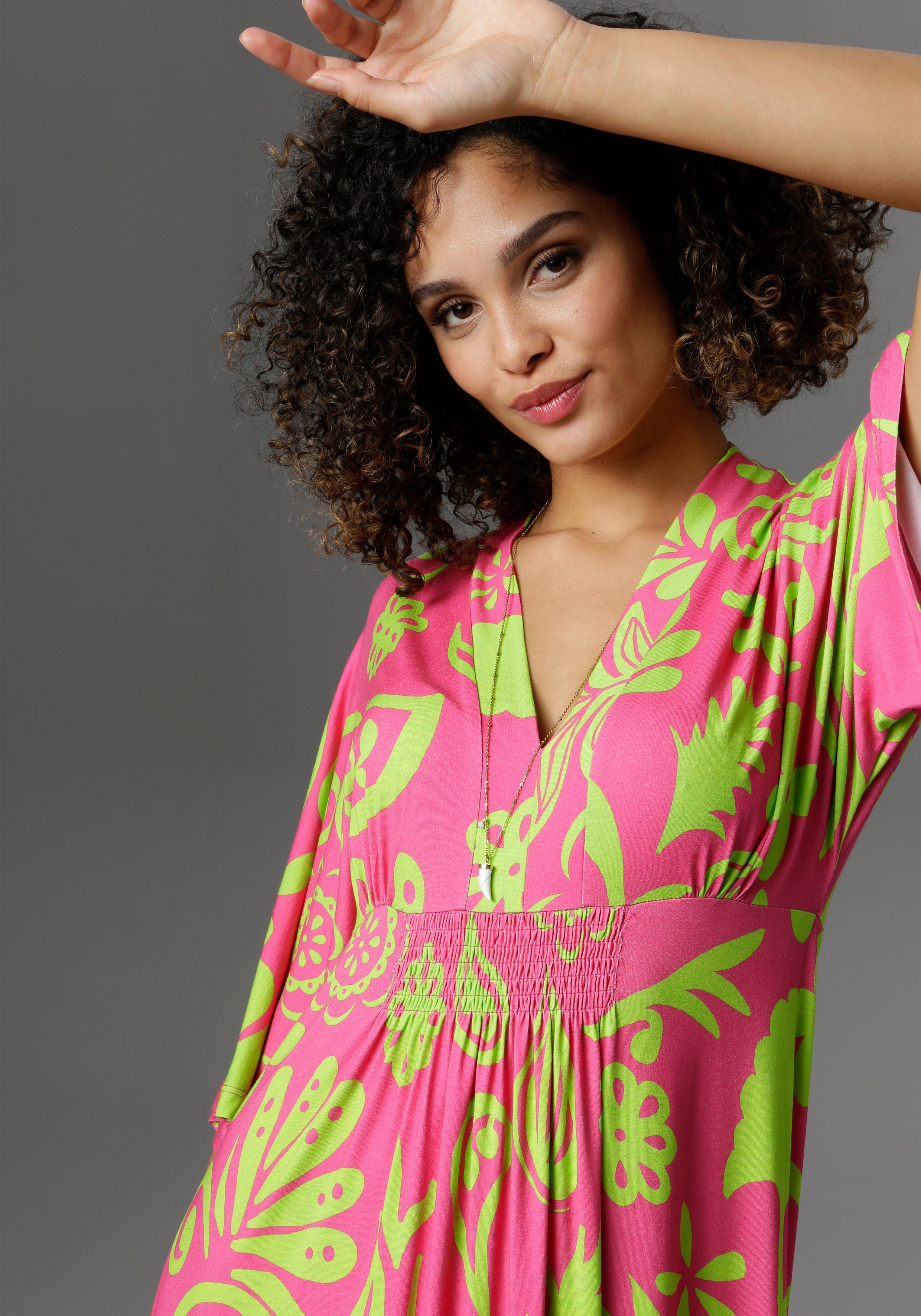 Aniston SELECTED Maxikleid mit weiten, 3/4-langen Ärmeln