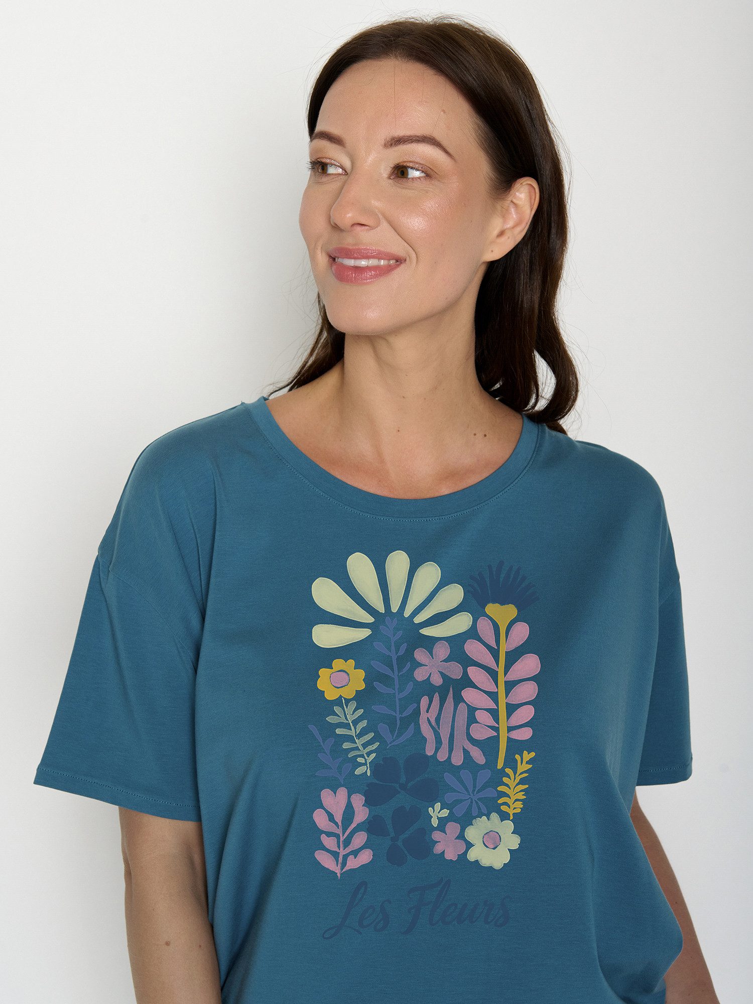 GreenBomb T-Shirt Feel Les Fleurs (1-tlg., 1) lockerer Schnitt, leichter Fall, vorne kürzer als hinten