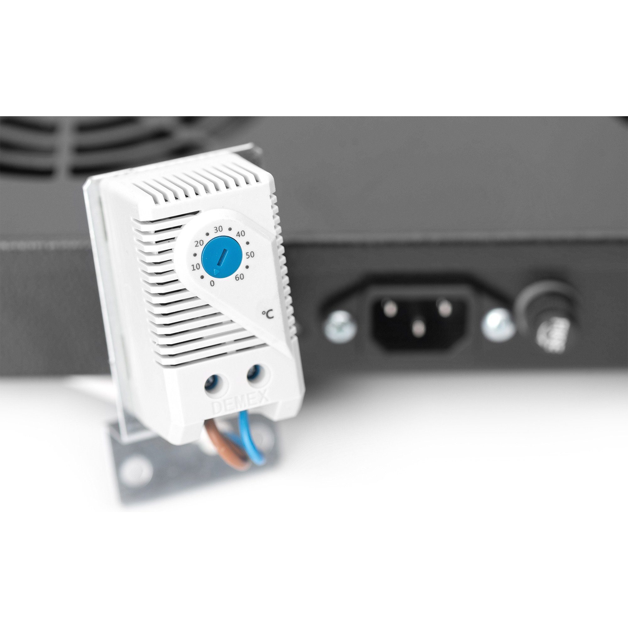 Digitus Gehäuselüfter Digitus Lüftereinheit zur variablen 483 mm