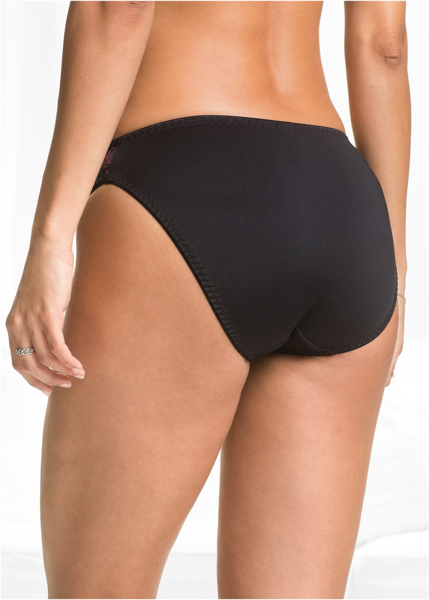 bonprix Slip (Packung, 3-St) mit zweifarbigem Stickereieinsatz, mit zarter Spitze, 3er Pack