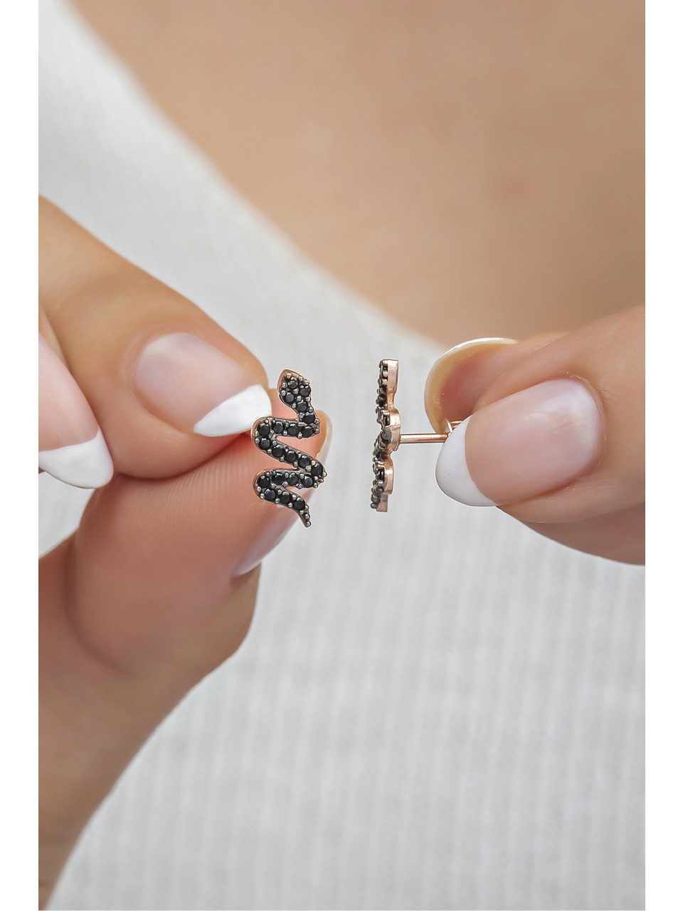 Nisan Ohrring-Set, 925 Sterling Silber Ohrstecker – Schlange mit schwarzen günstig online kaufen