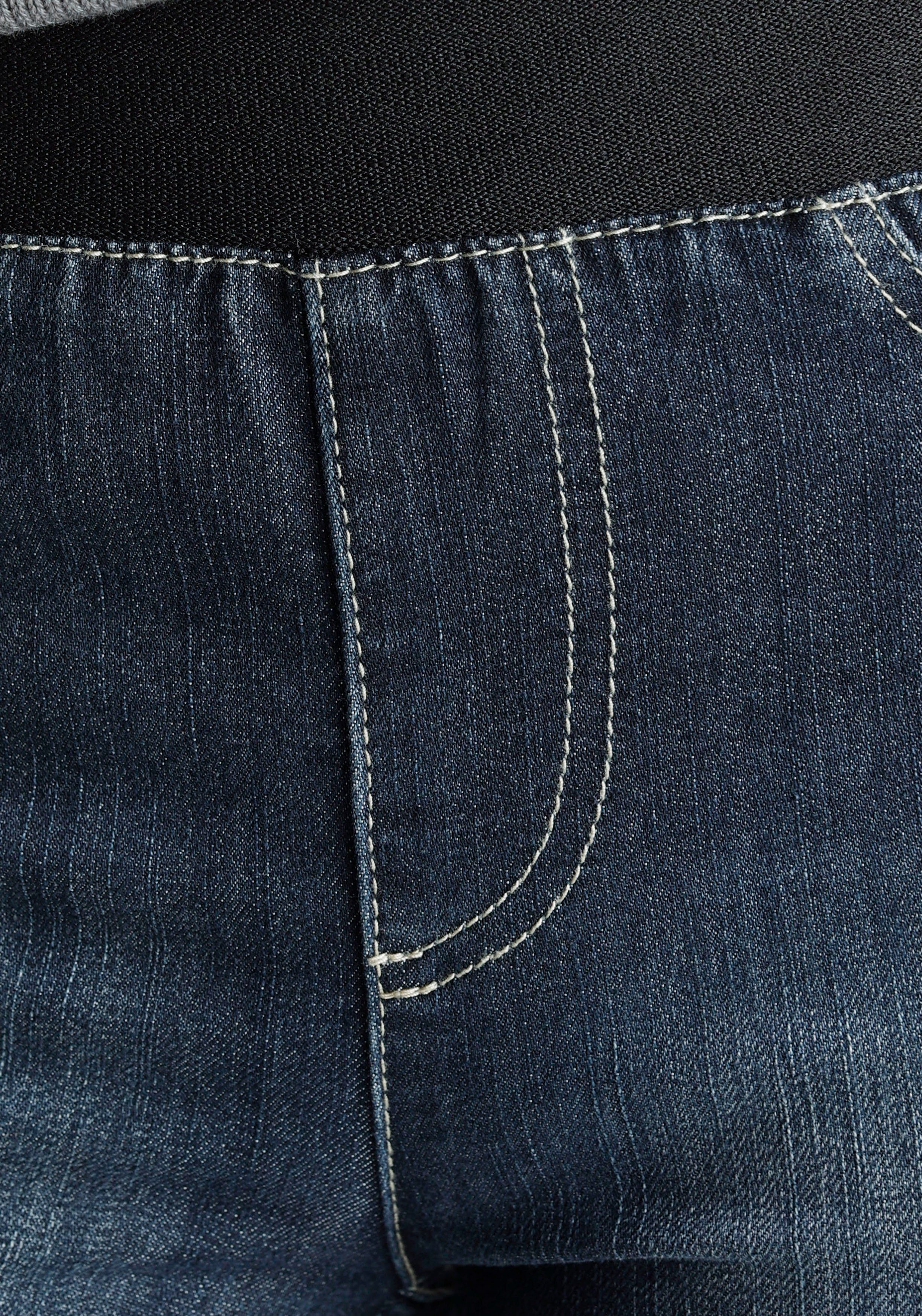 Arizona Skinny-fit-Jeans extra-enger Schnitt, komfortable Leibhöhe, Used-Look-Waschung – Bild 5 von 5