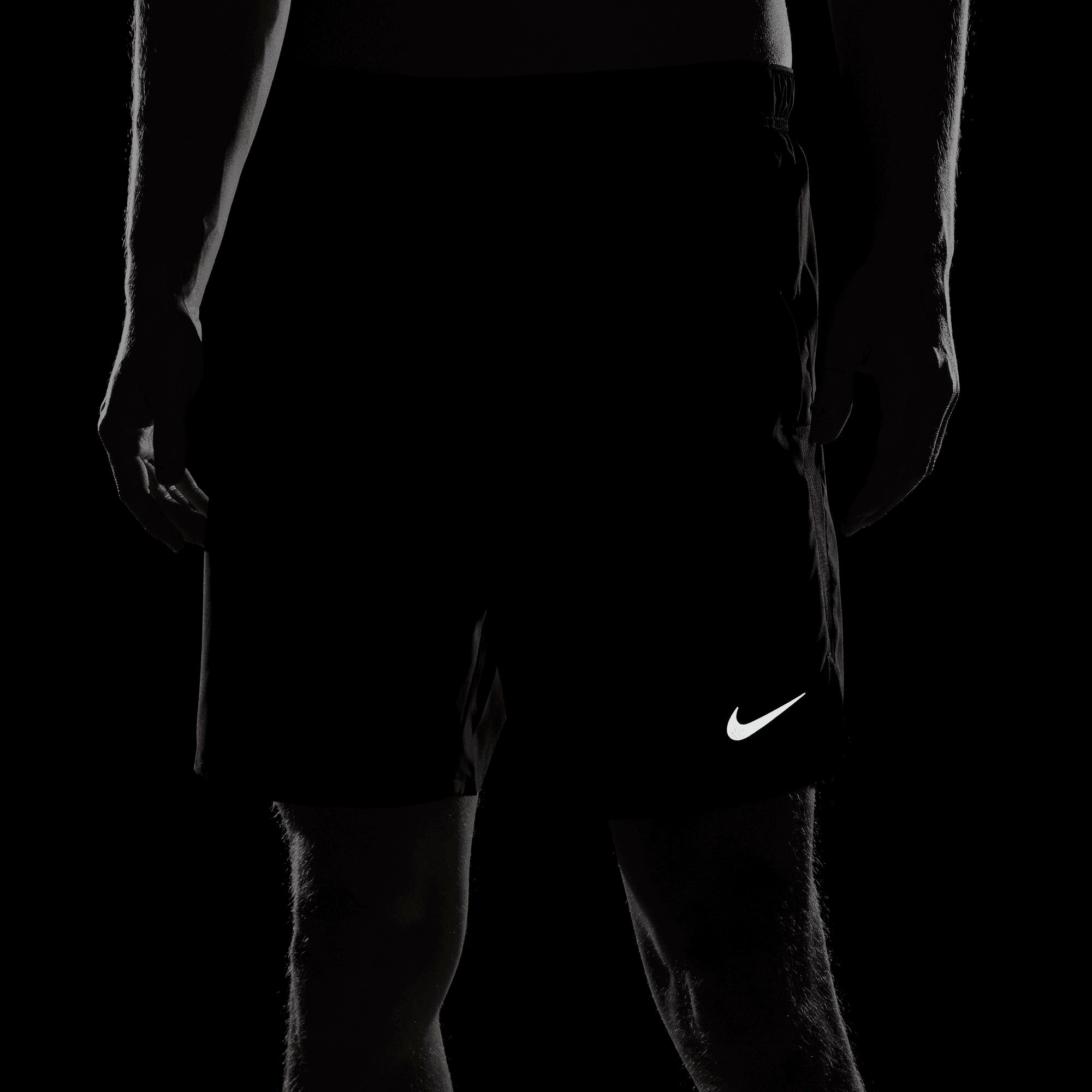 SHORTS BRIEF-LINED BLACK/BLACK/BLACK/REFLECTIVE DRI-FIT Laufshorts " CHALLENGER SILV MEN'S VERSATILE Nike