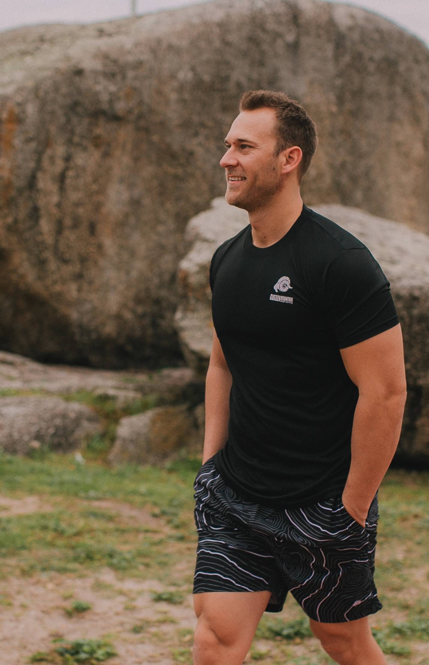 GUGGEN Mountain Badehose Herren Badehosen Badeshorts Männer Boardshort Schn günstig online kaufen