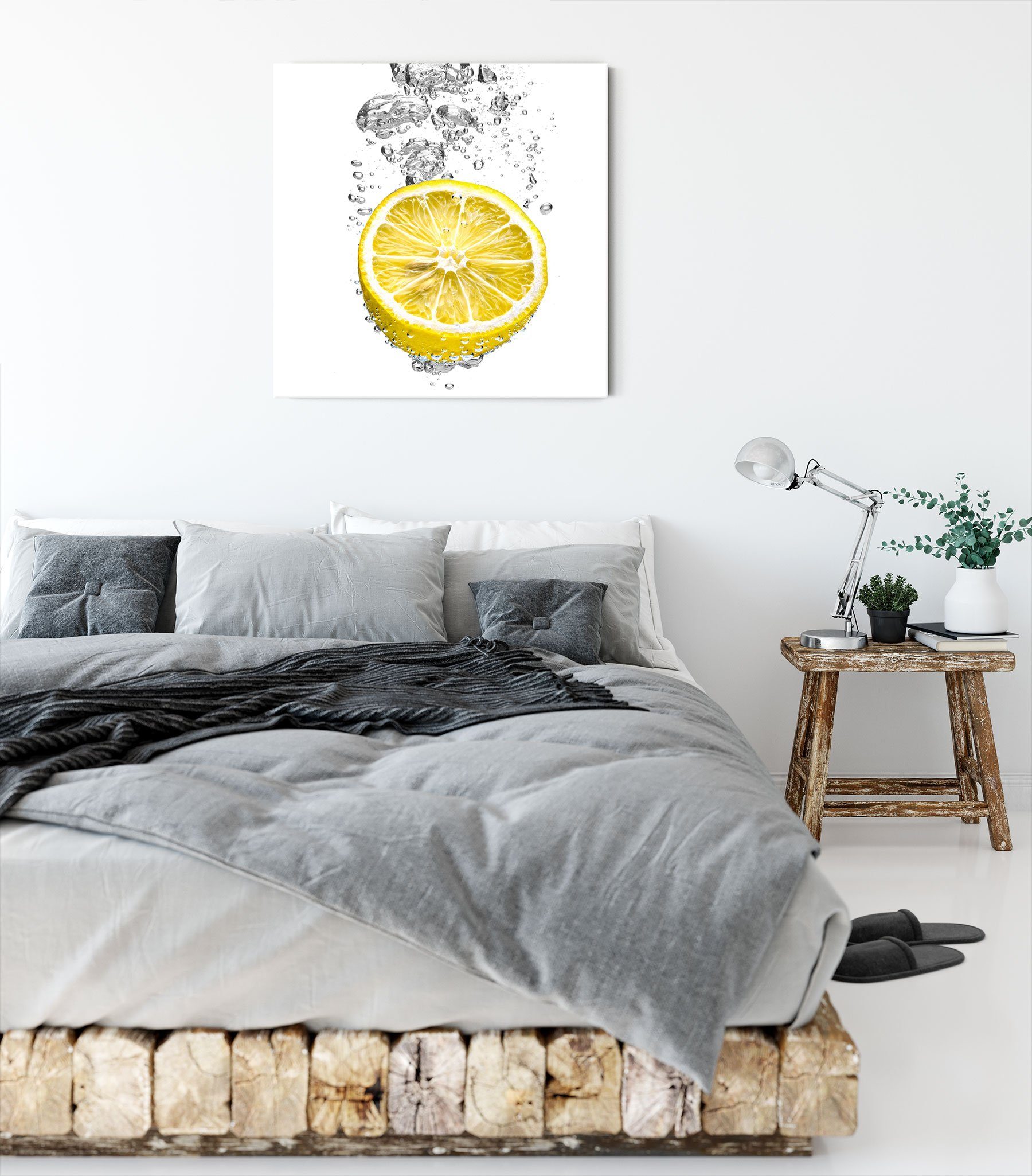 Pixxprint Leinwandbild ins Wasser Zitrone Zitrone, Leinwandbild bespannt, Wasser gefallene ins (1 St), fertig inkl. gefallene Zackenaufhänger