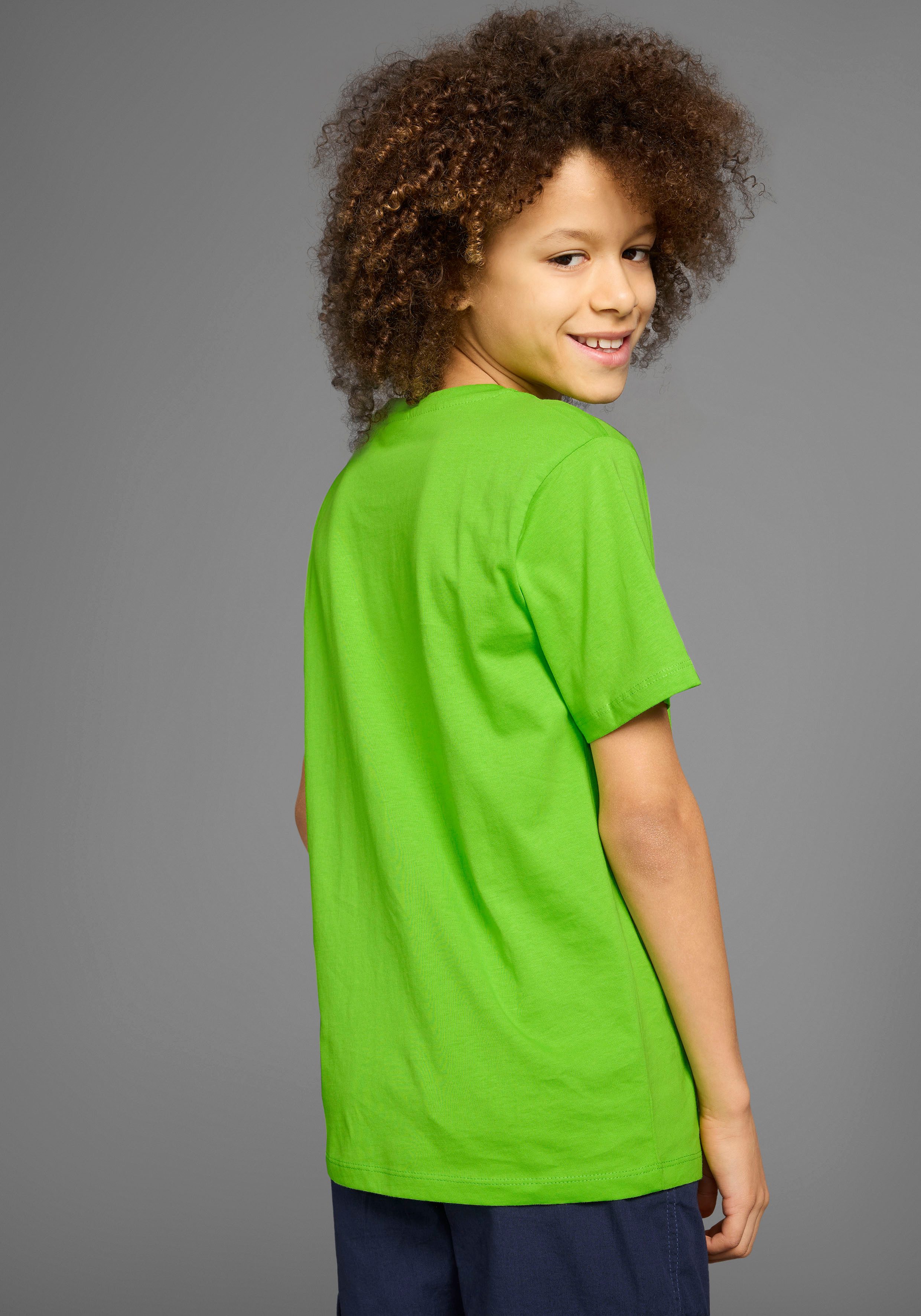 KIDSWORLD T-Shirt Skating - Druck Kurzarm, Basic-Passform, bedruckt, Rundhalsausschnitt. Reduzierter Preis € 10,99. Unverbindliche Preisempfehlung € 12,99, (€ 10,99 pro 1 Stk)