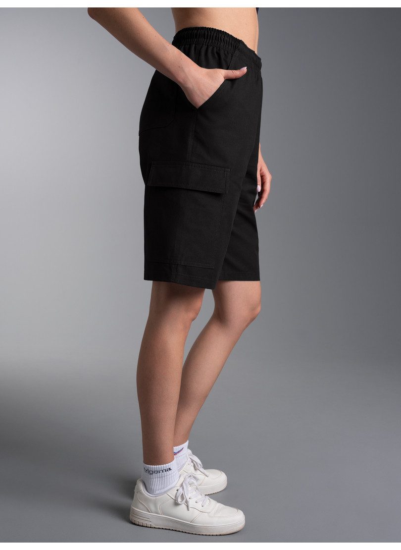 Trigema Jerseyhose TRIGEMA Cargo-Bermuda aus 100% Baumwolle (1-tlg)