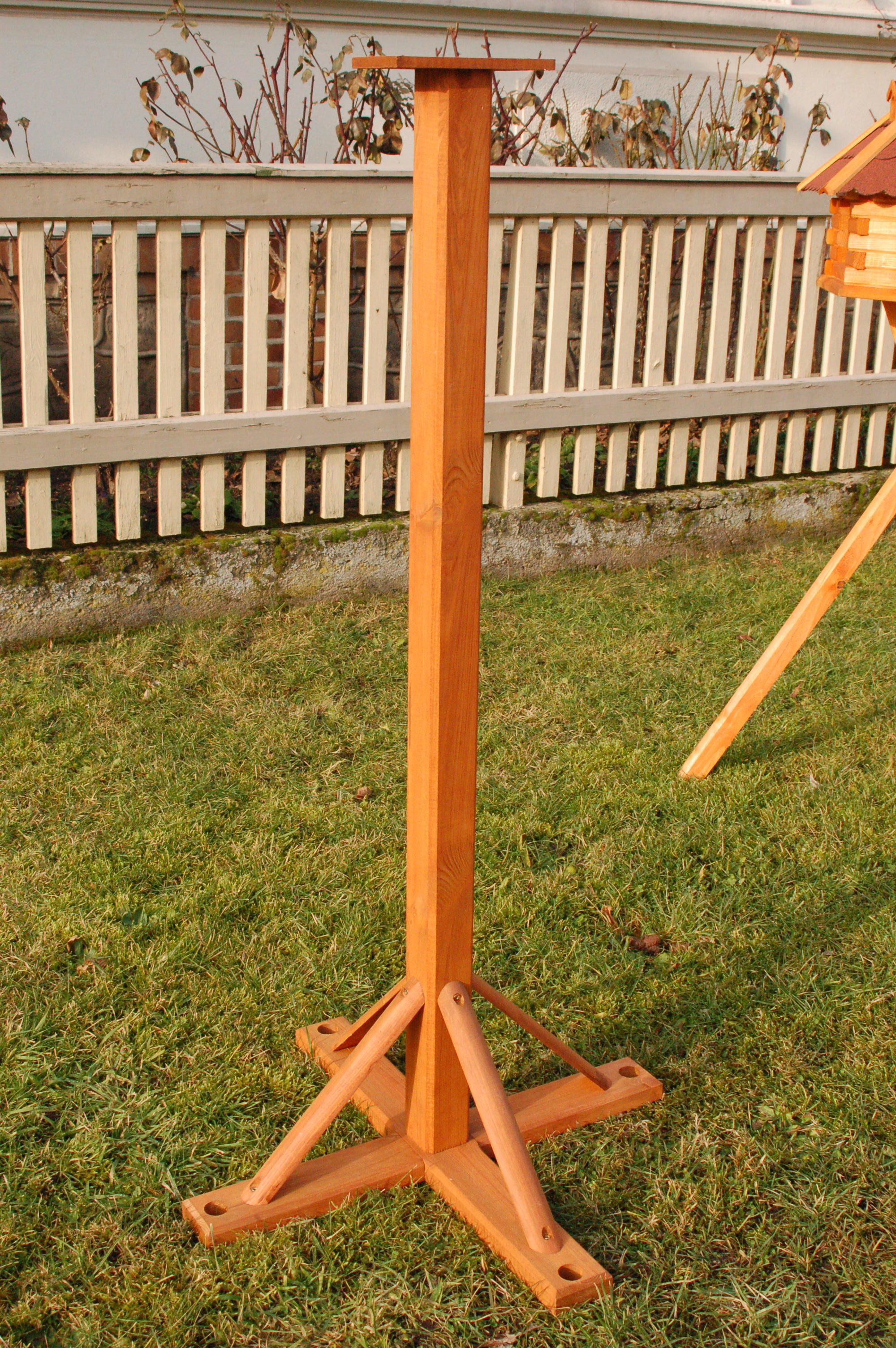 DSH DEKO SHOP HANNUSCH Vogelhaus Standfuß günstig online kaufen