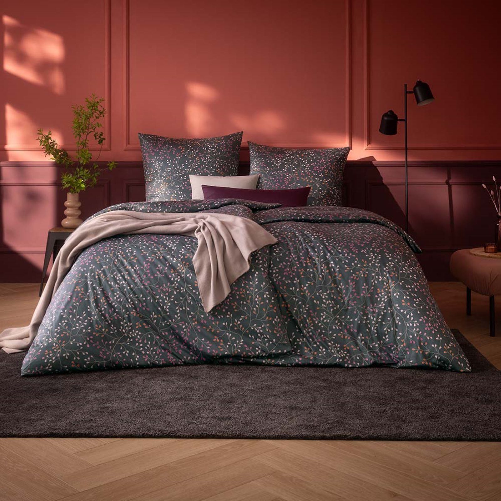 Estella Постельное белье Estella Mako Jersey Постельное белье 135x200 Aline grau Blätterrispen Zweige, Mako-Jersey, 2 teilig, für Sommer und Winter